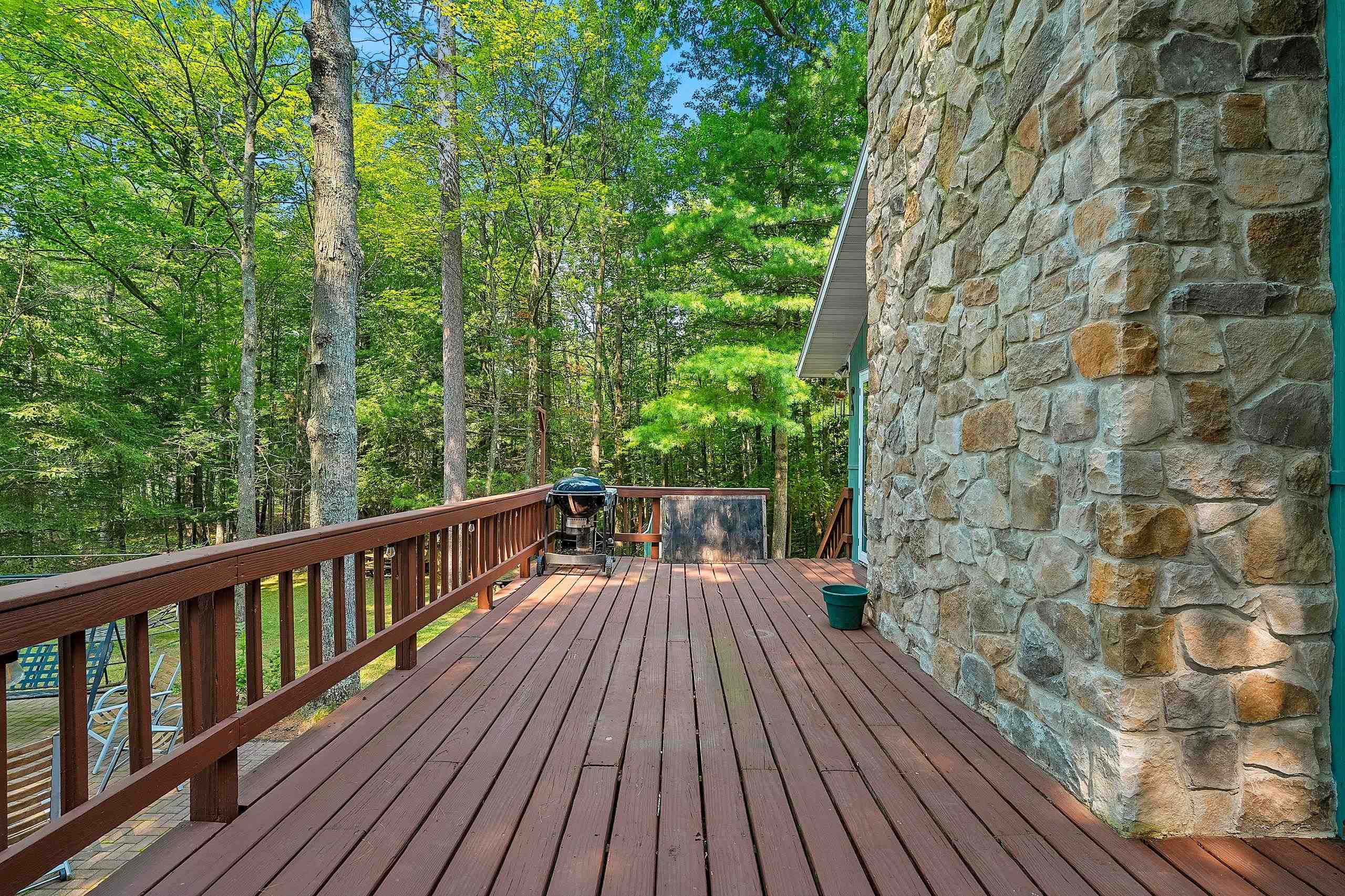 17890 W WHEELER Lane