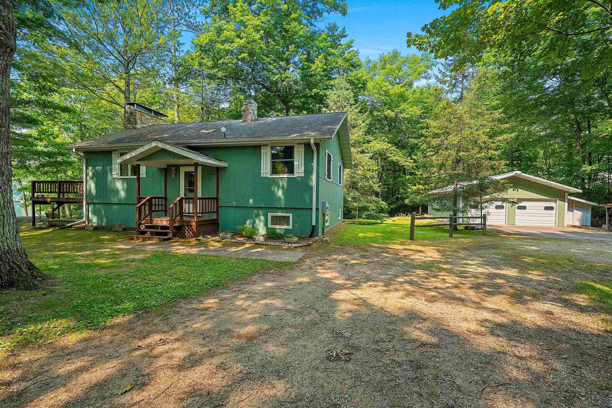 17890 W WHEELER Lane