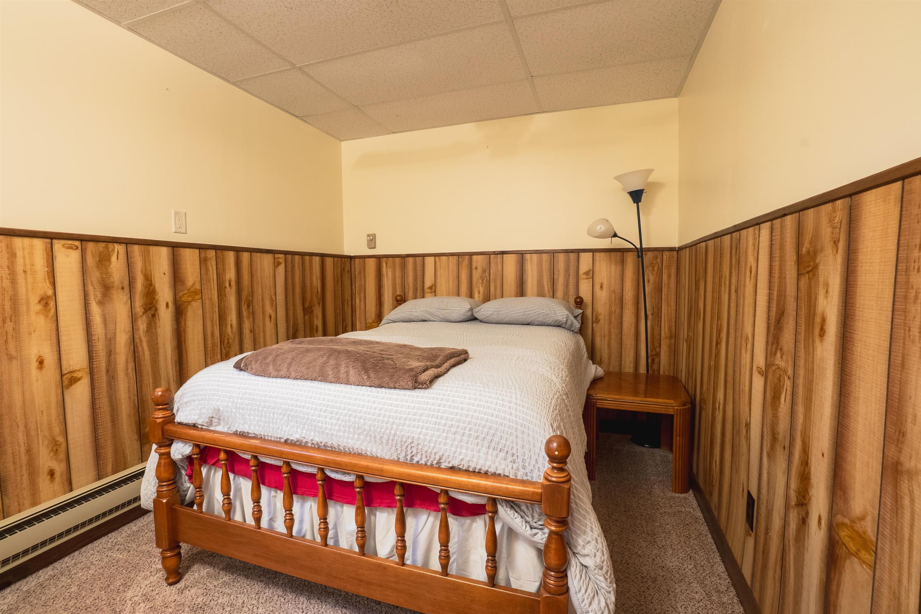 17890 W WHEELER Lane