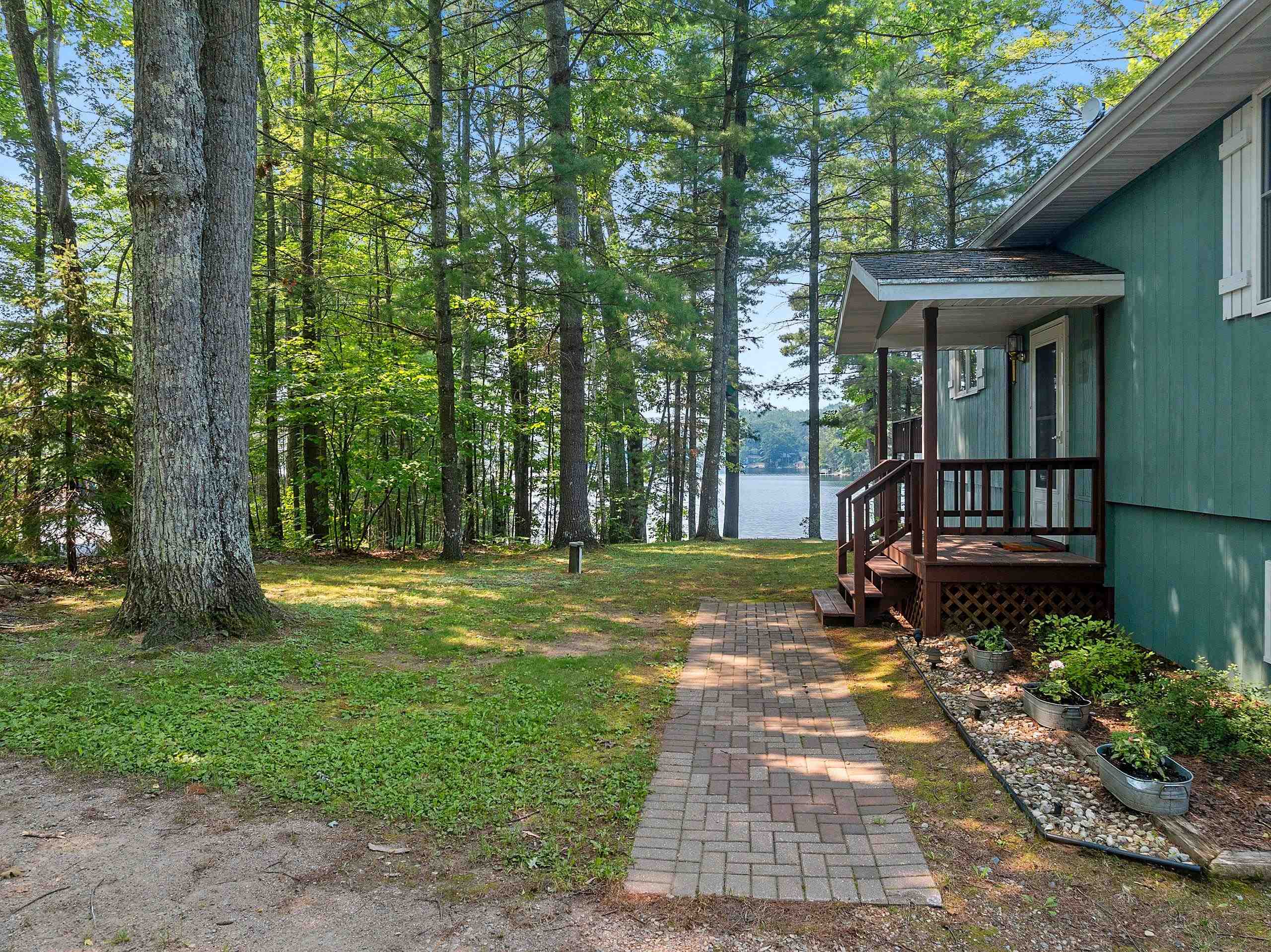 17890 W WHEELER Lane