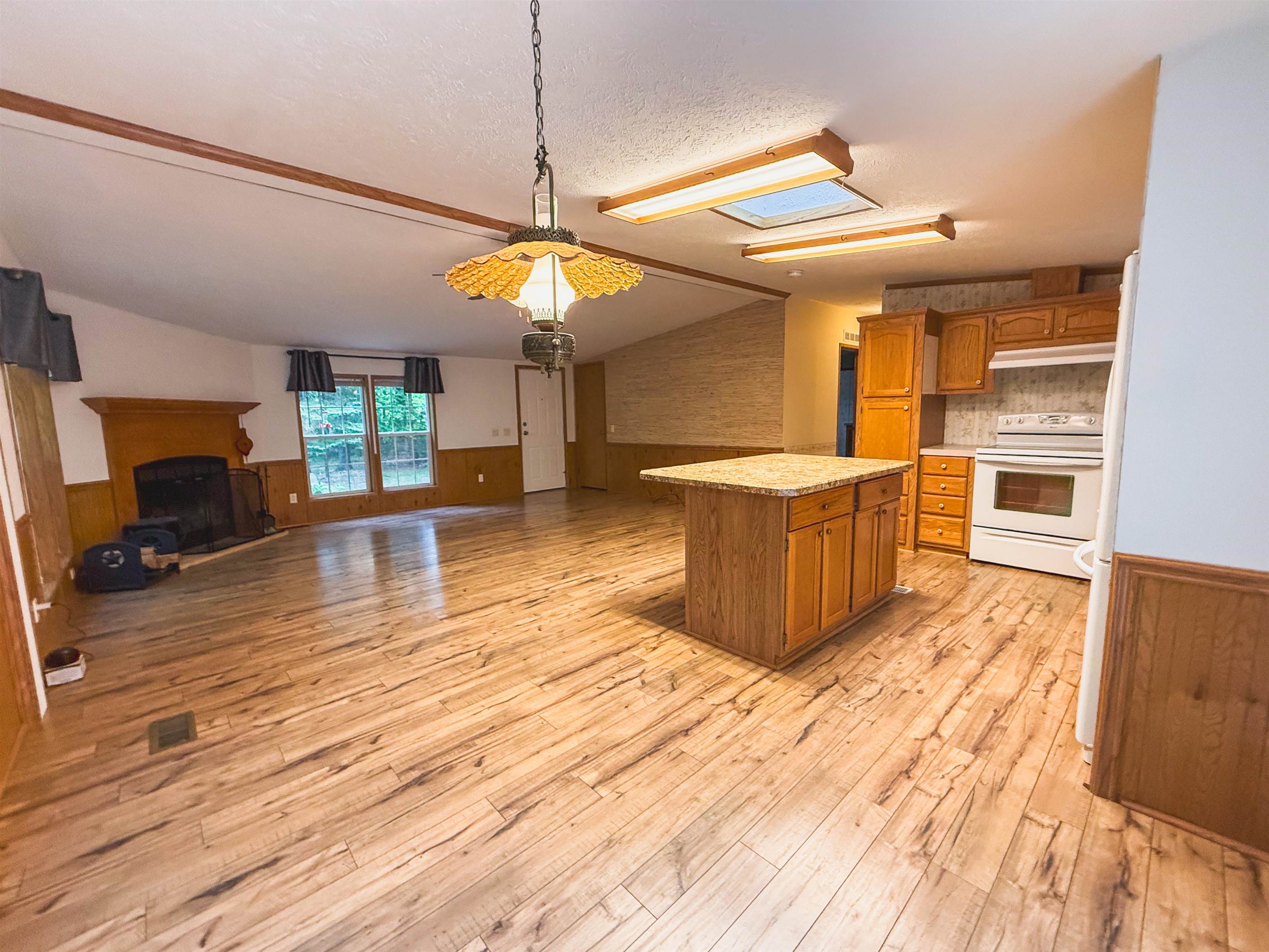 12323 LEOS Road