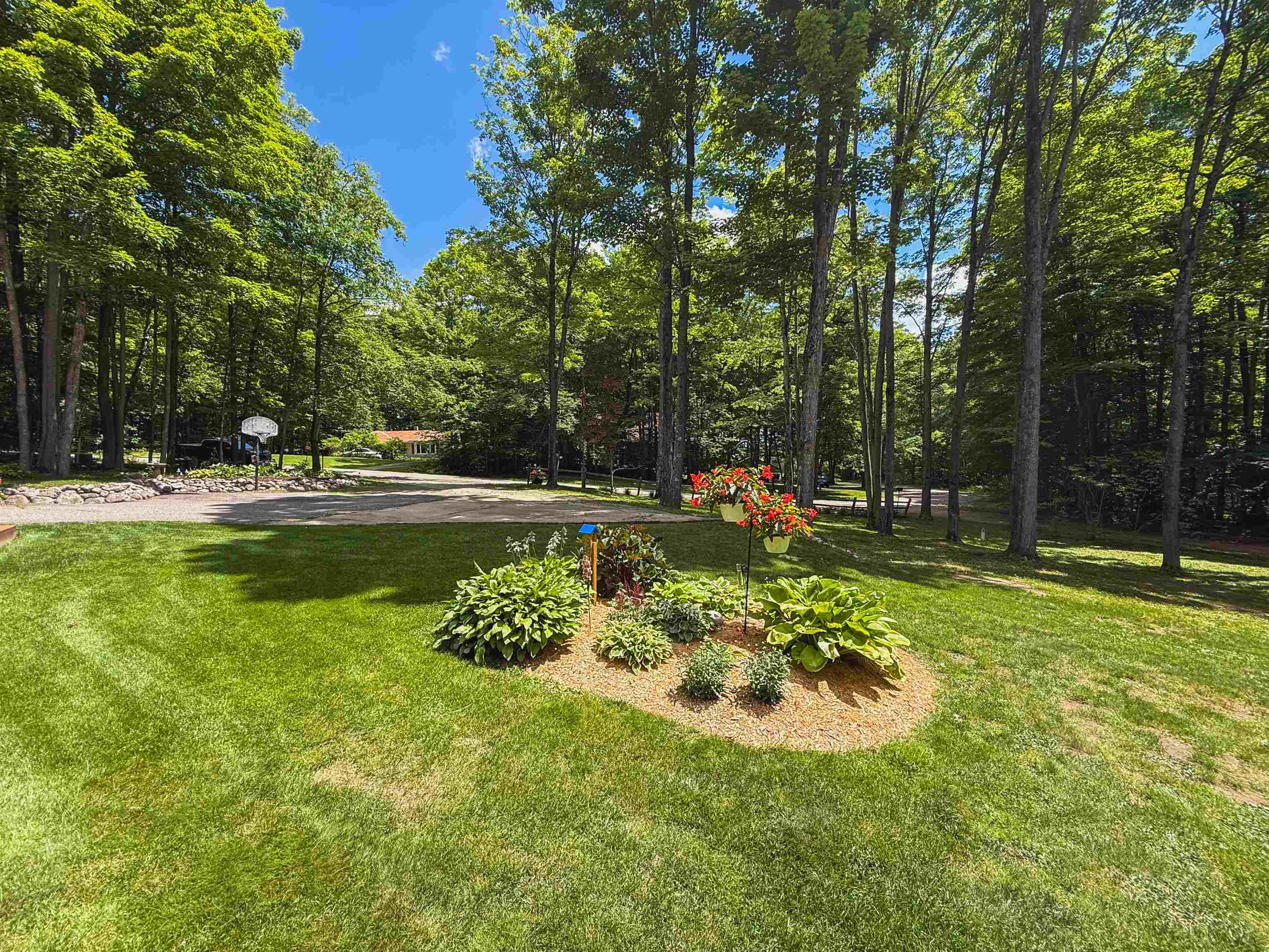 17091 COUNTRY CLUB Road