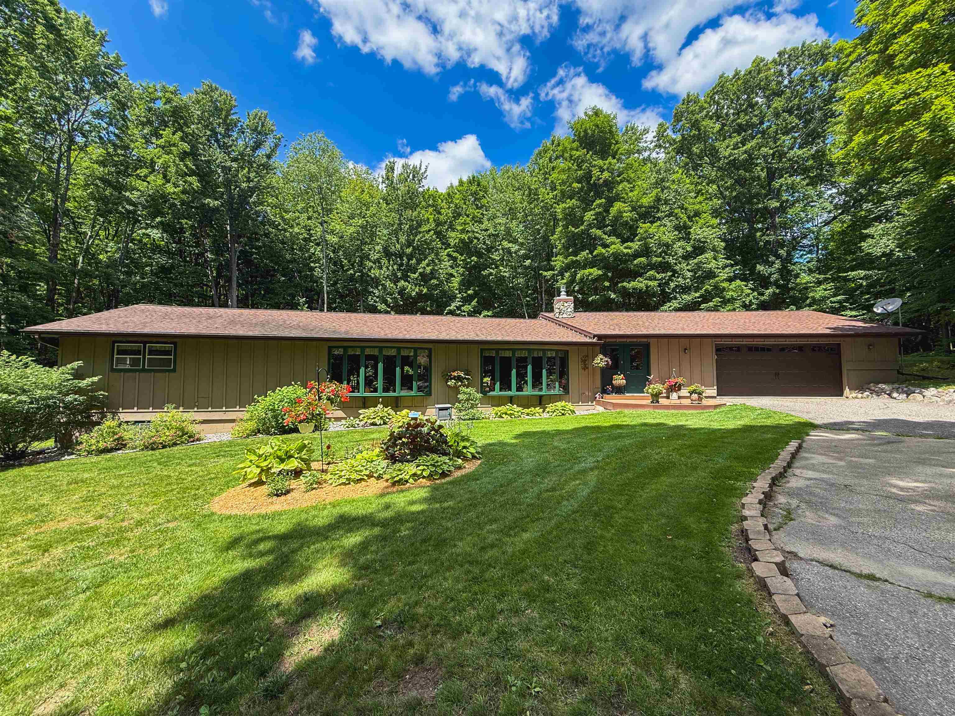 17091 COUNTRY CLUB Road