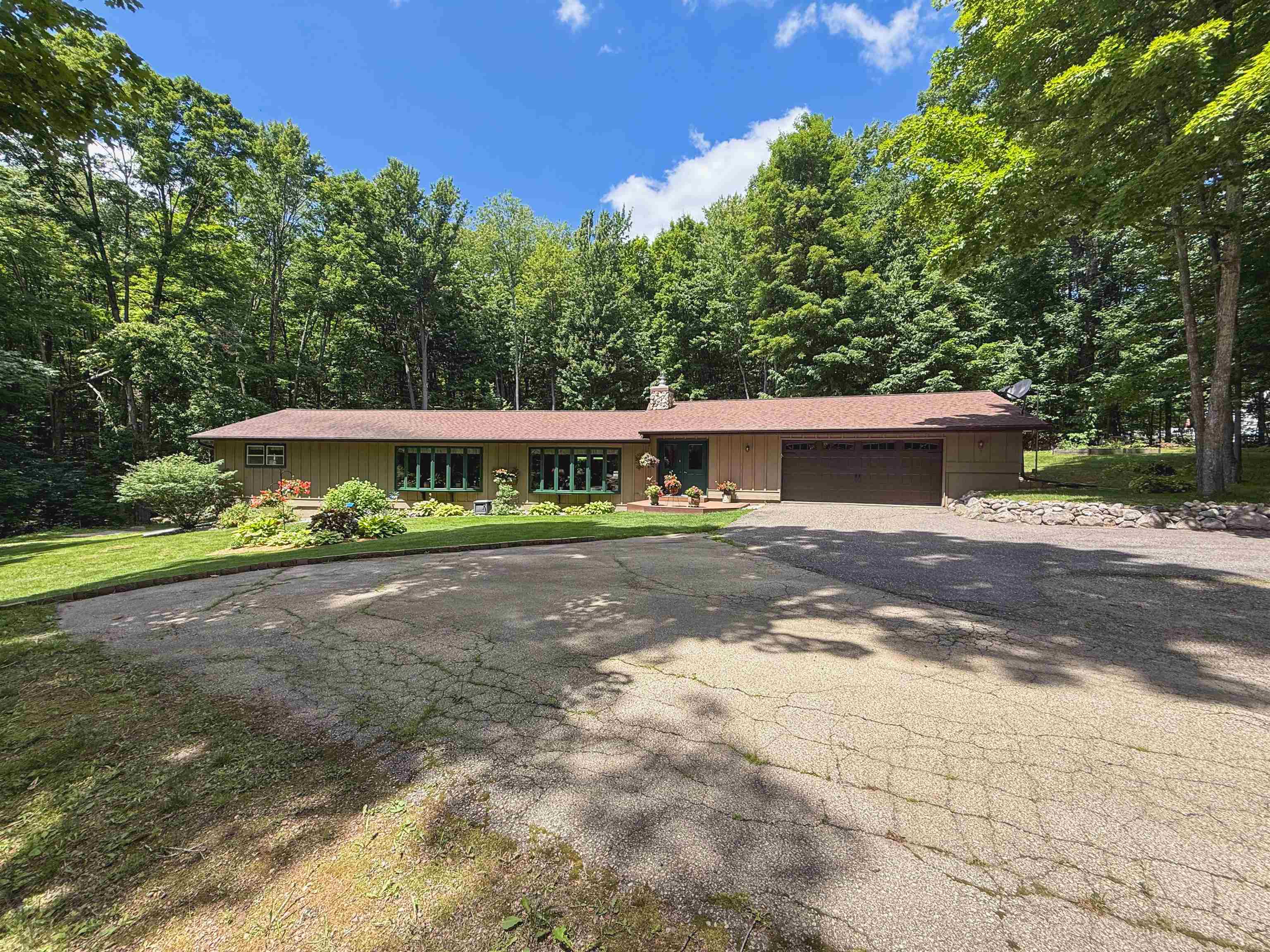 17091 COUNTRY CLUB Road