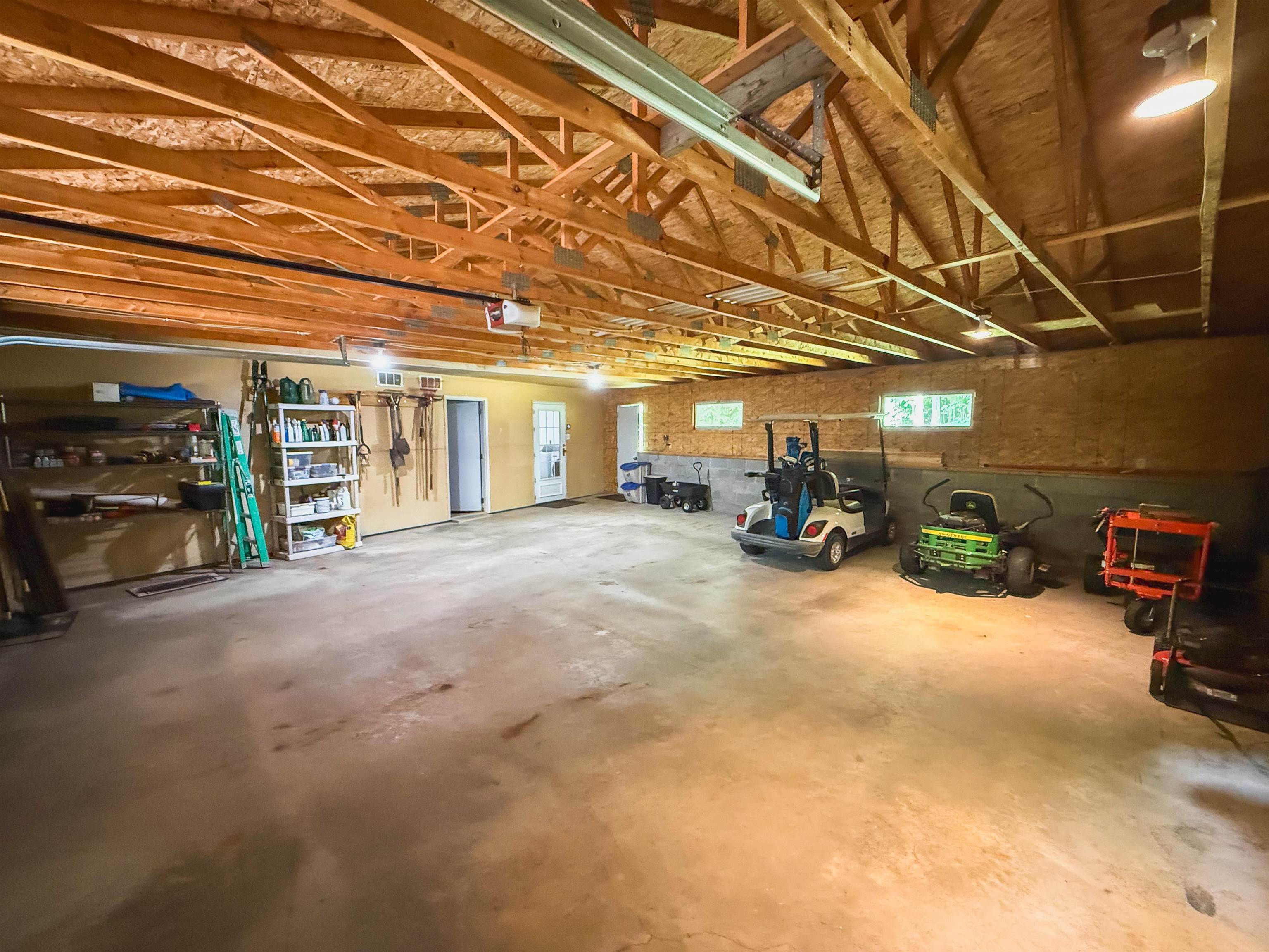 17091 COUNTRY CLUB Road