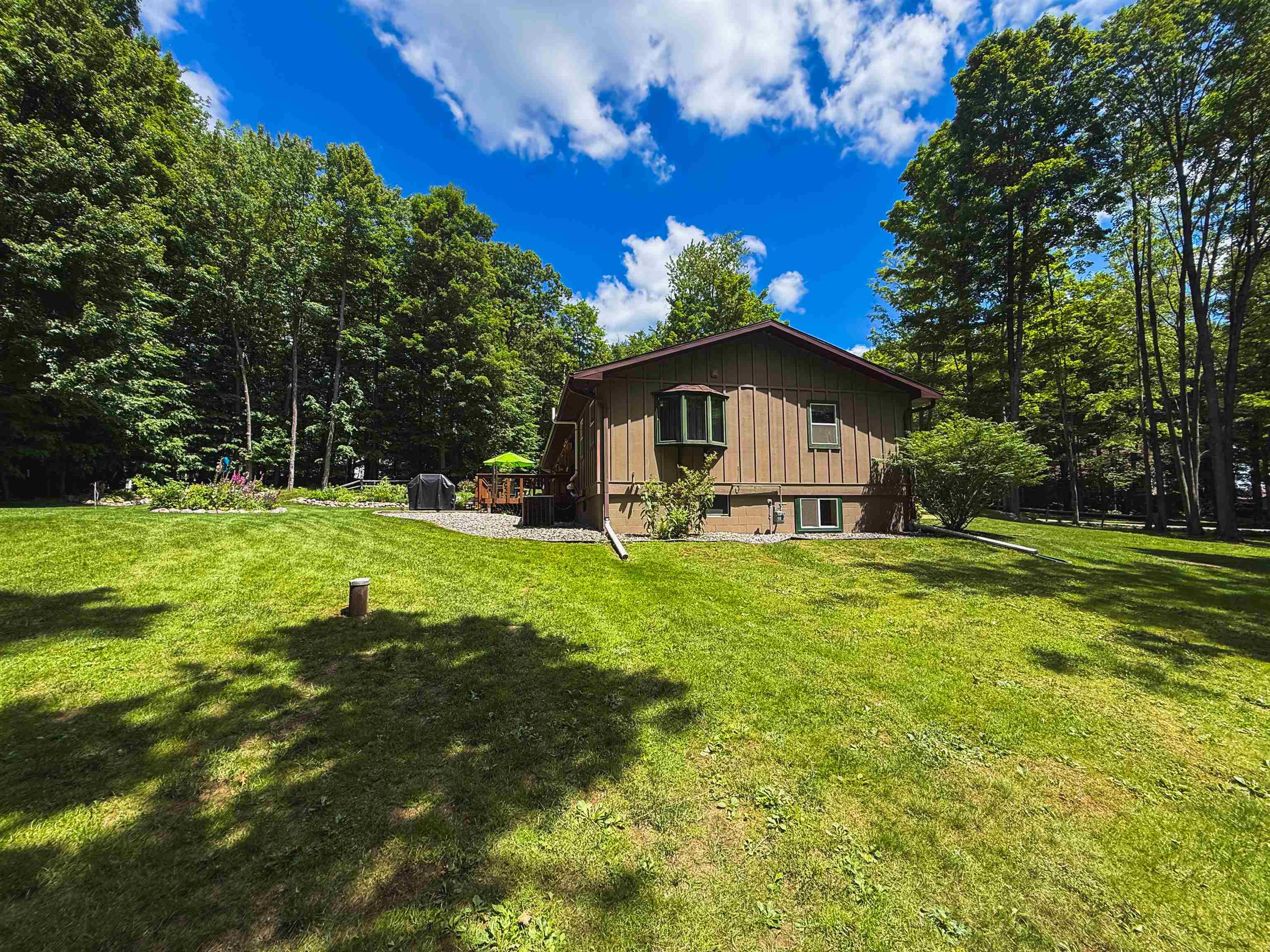 17091 COUNTRY CLUB Road