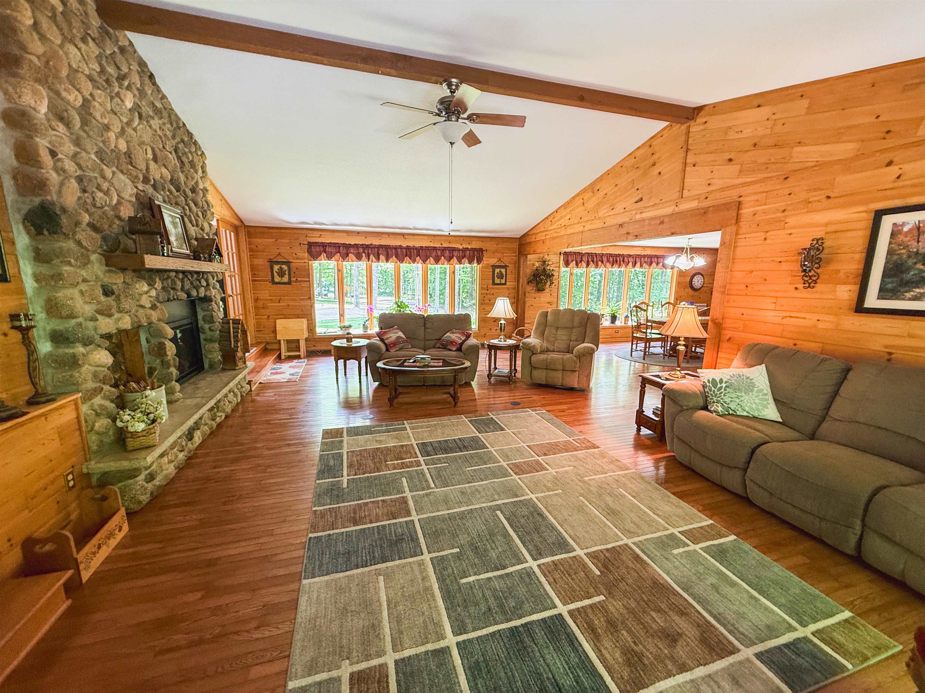 17091 COUNTRY CLUB Road