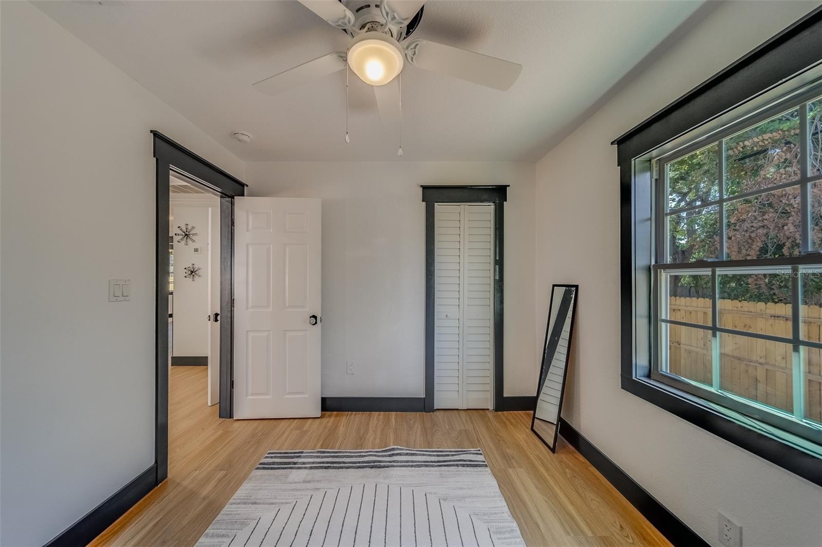 2960 DARTMOUTH AVE N