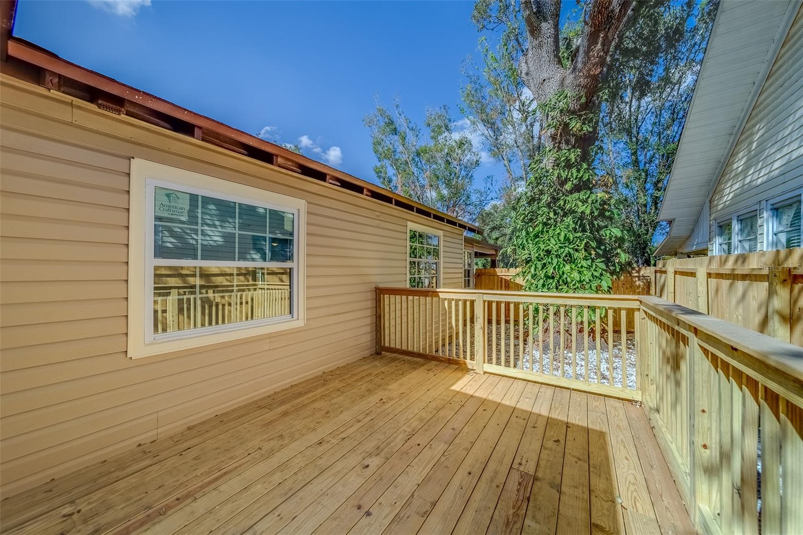 2960 DARTMOUTH AVE N