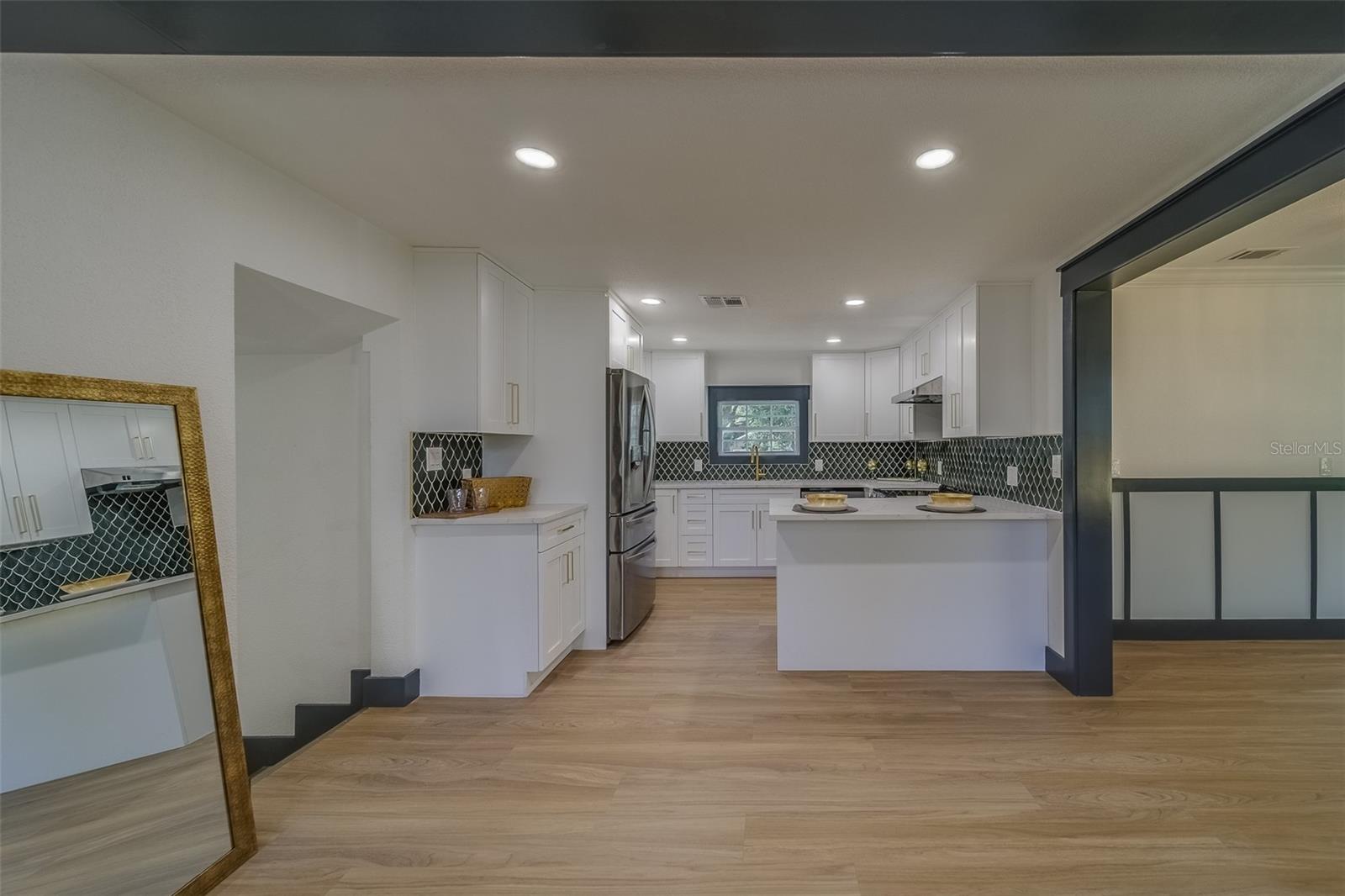 2960 DARTMOUTH AVE N