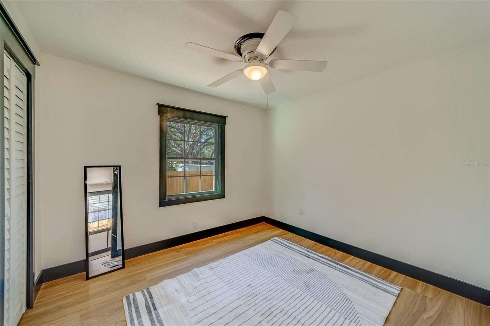 2960 DARTMOUTH AVE N