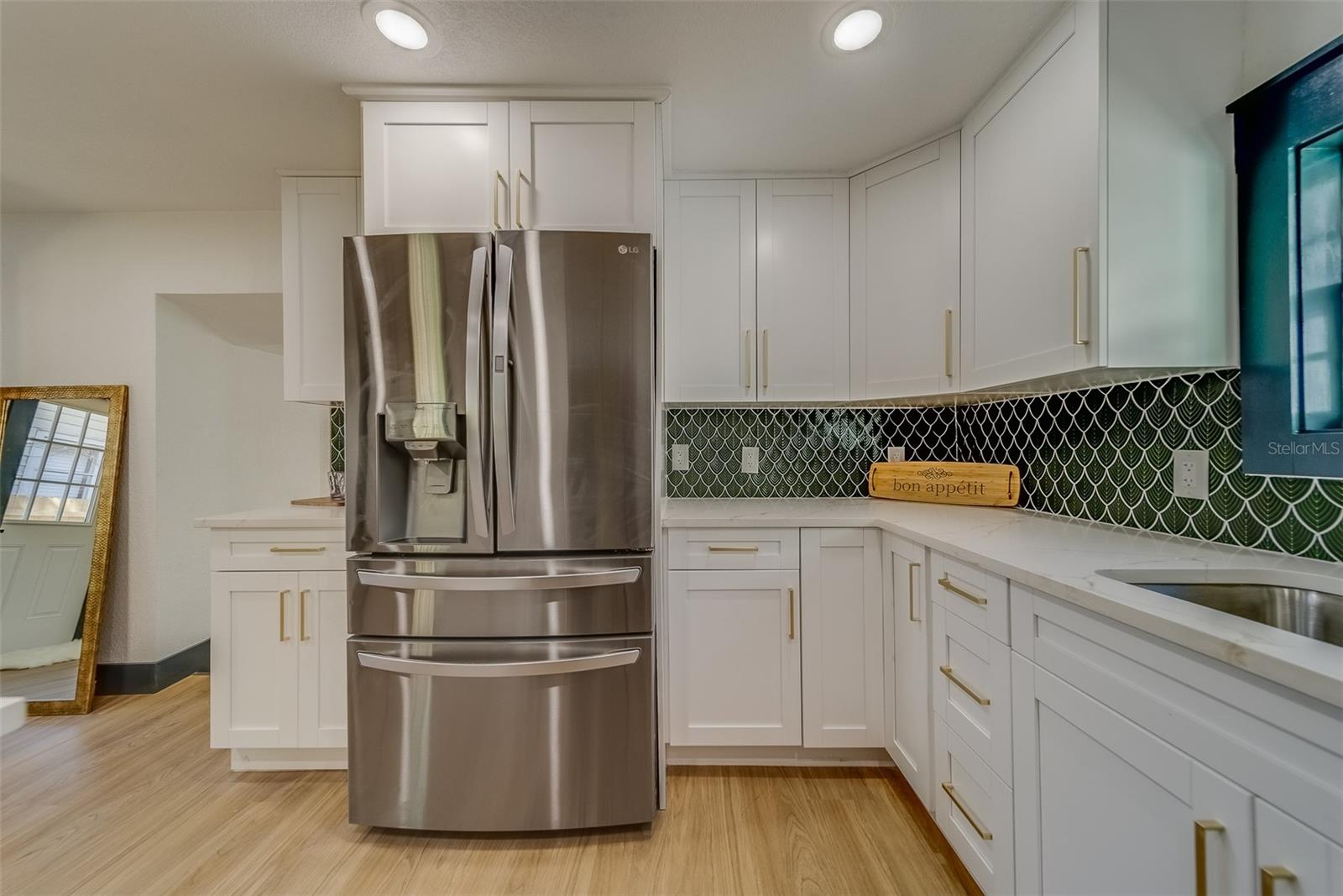 2960 DARTMOUTH AVE N