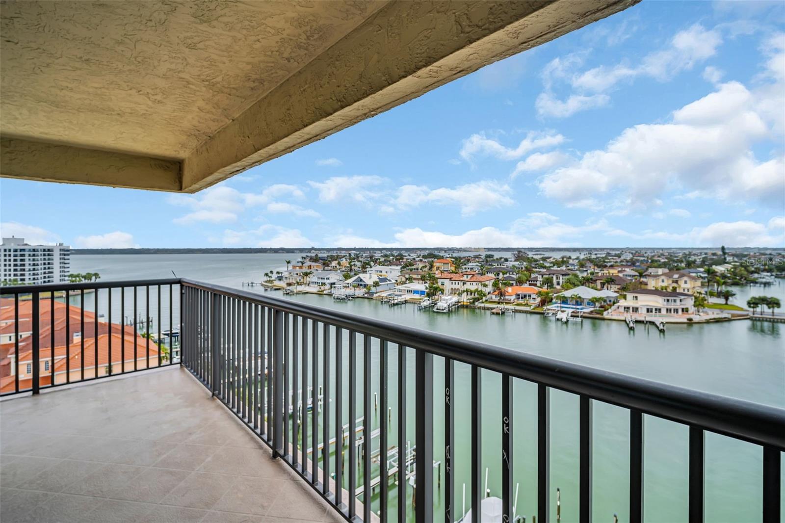 1651 SAND KEY ESTATES CT #84