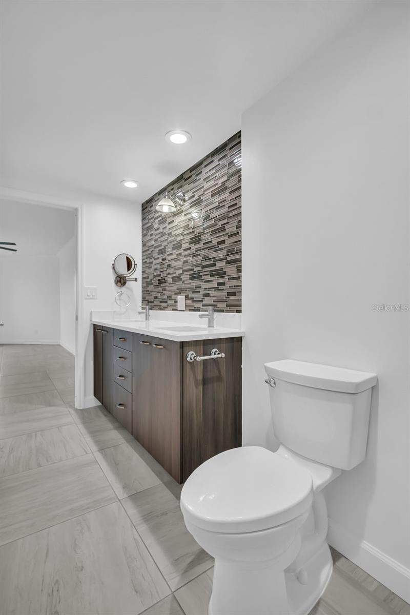 1651 SAND KEY ESTATES CT #84