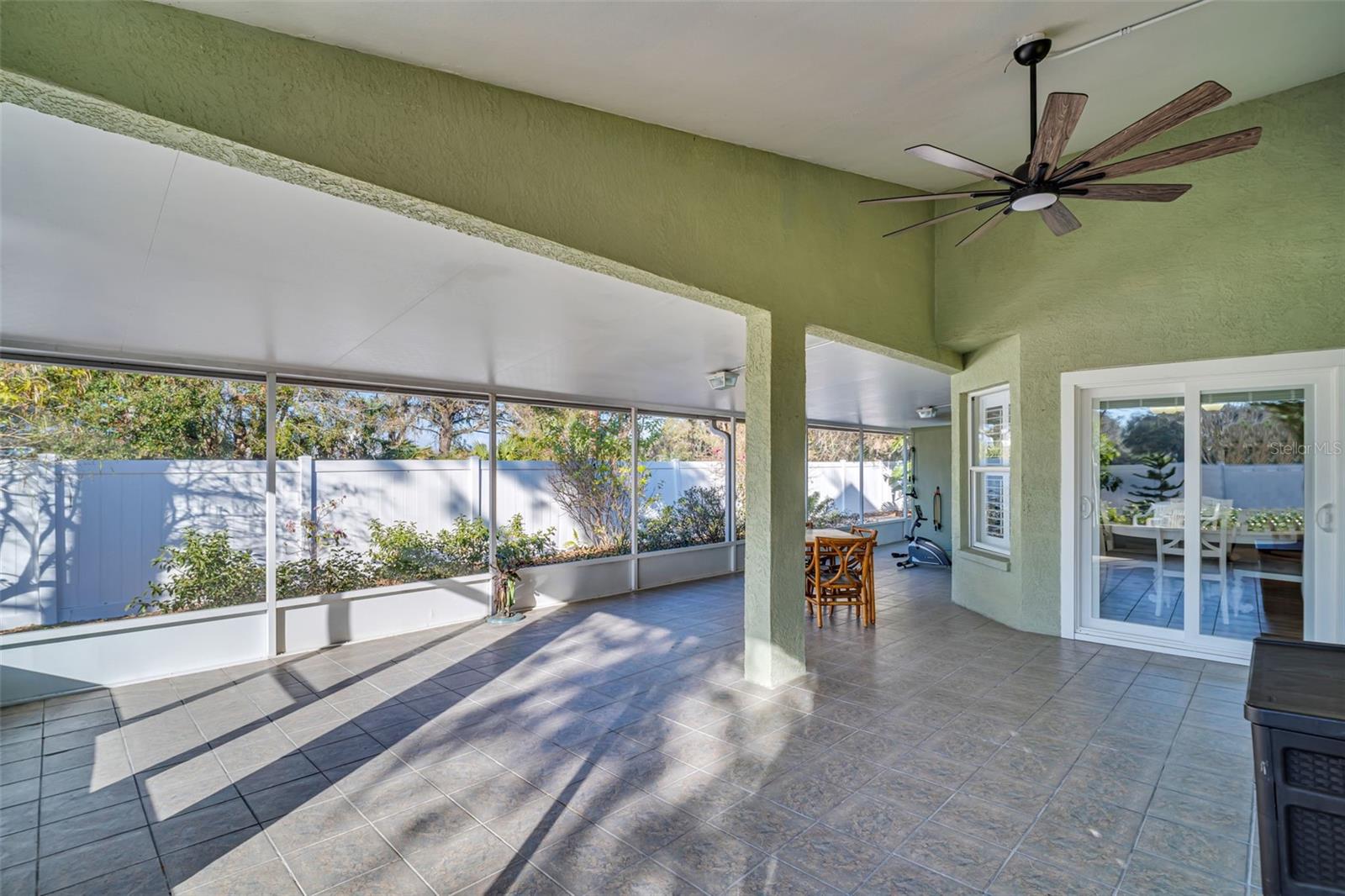 13735 ANTLER POINT DR