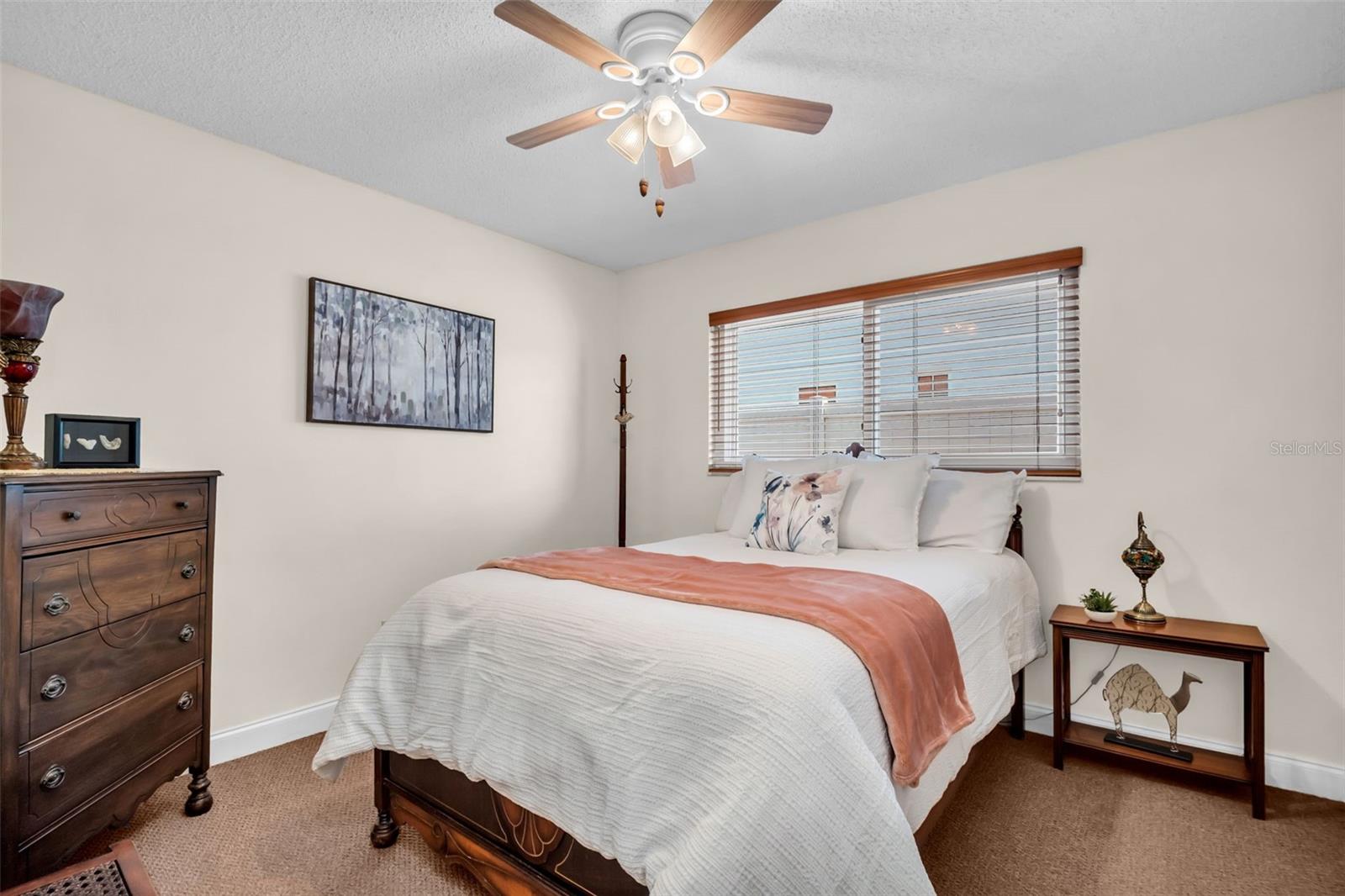 2597 BRAMBLEWOOD DR E