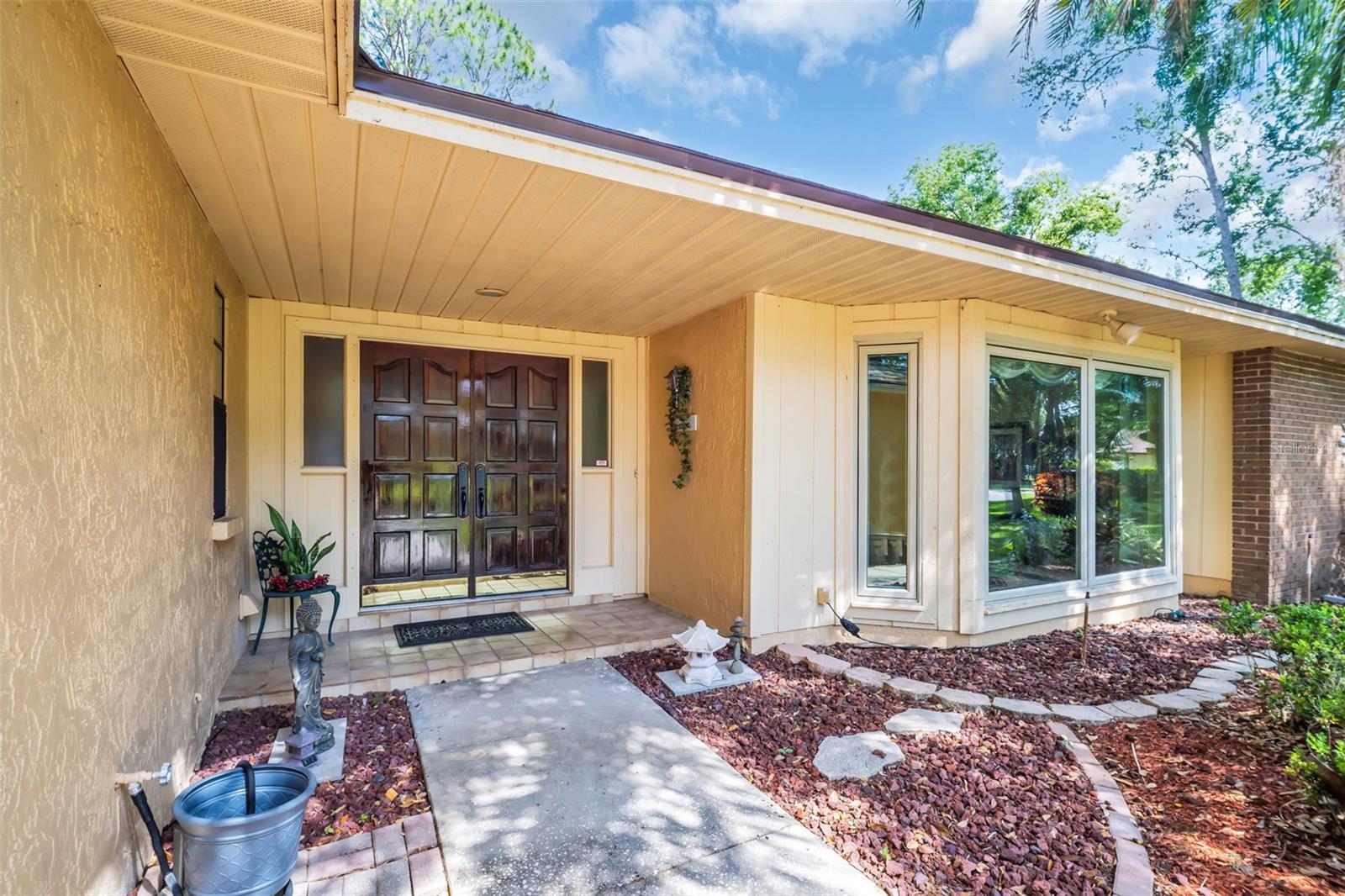 495 PALMDALE DR