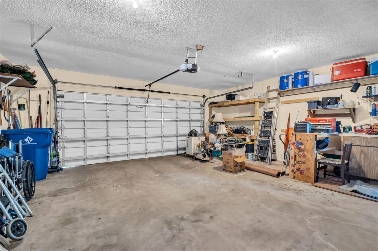 495 PALMDALE DR