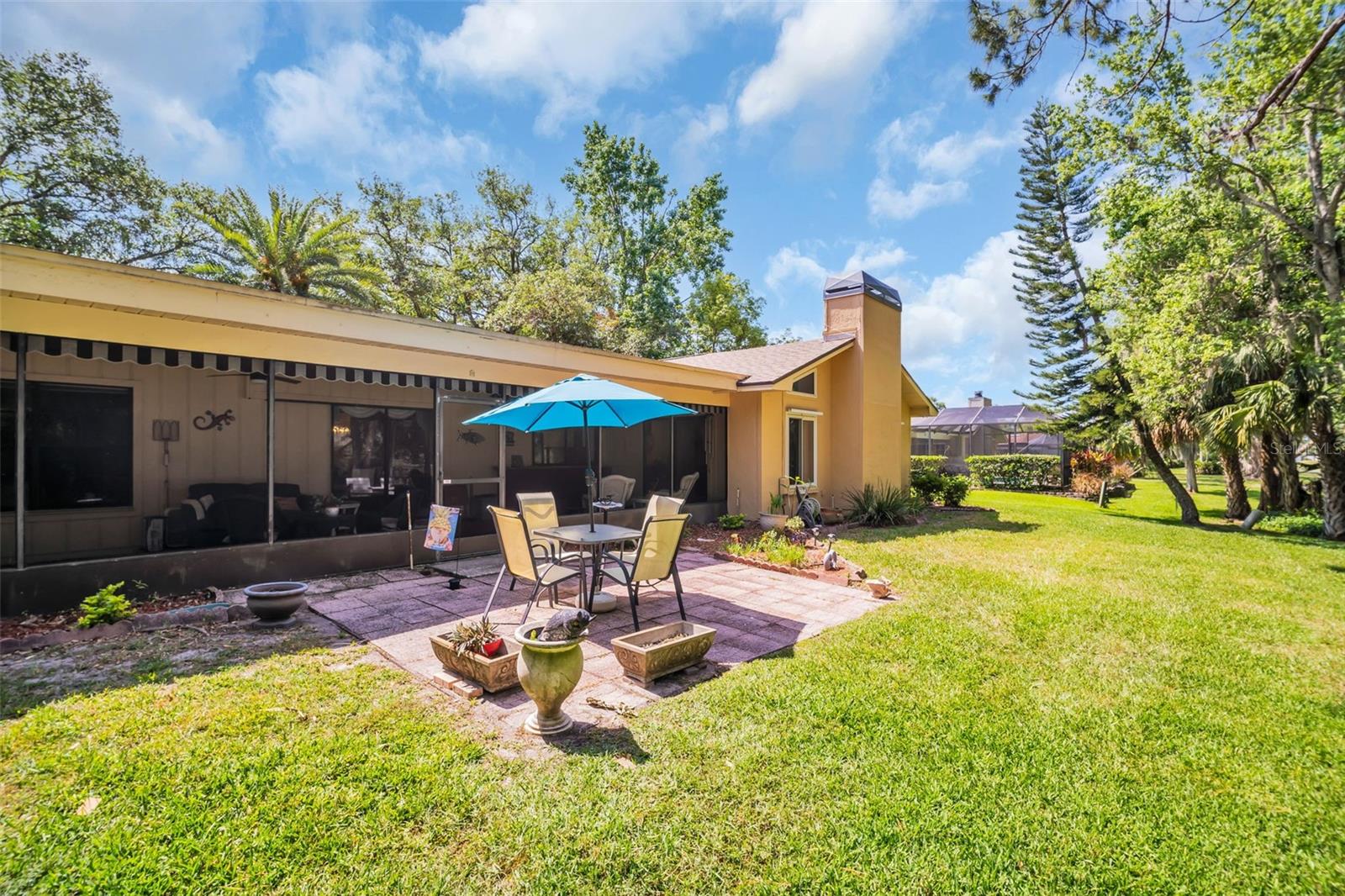 495 PALMDALE DR