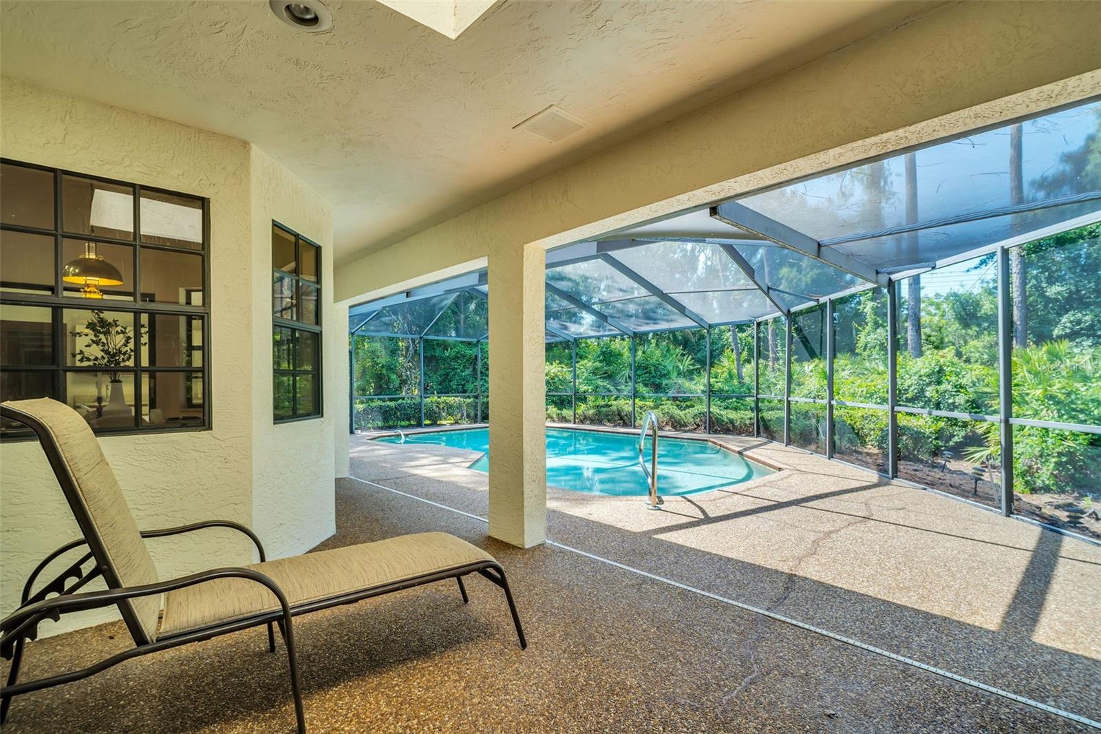 10 GREENHAVEN CIR