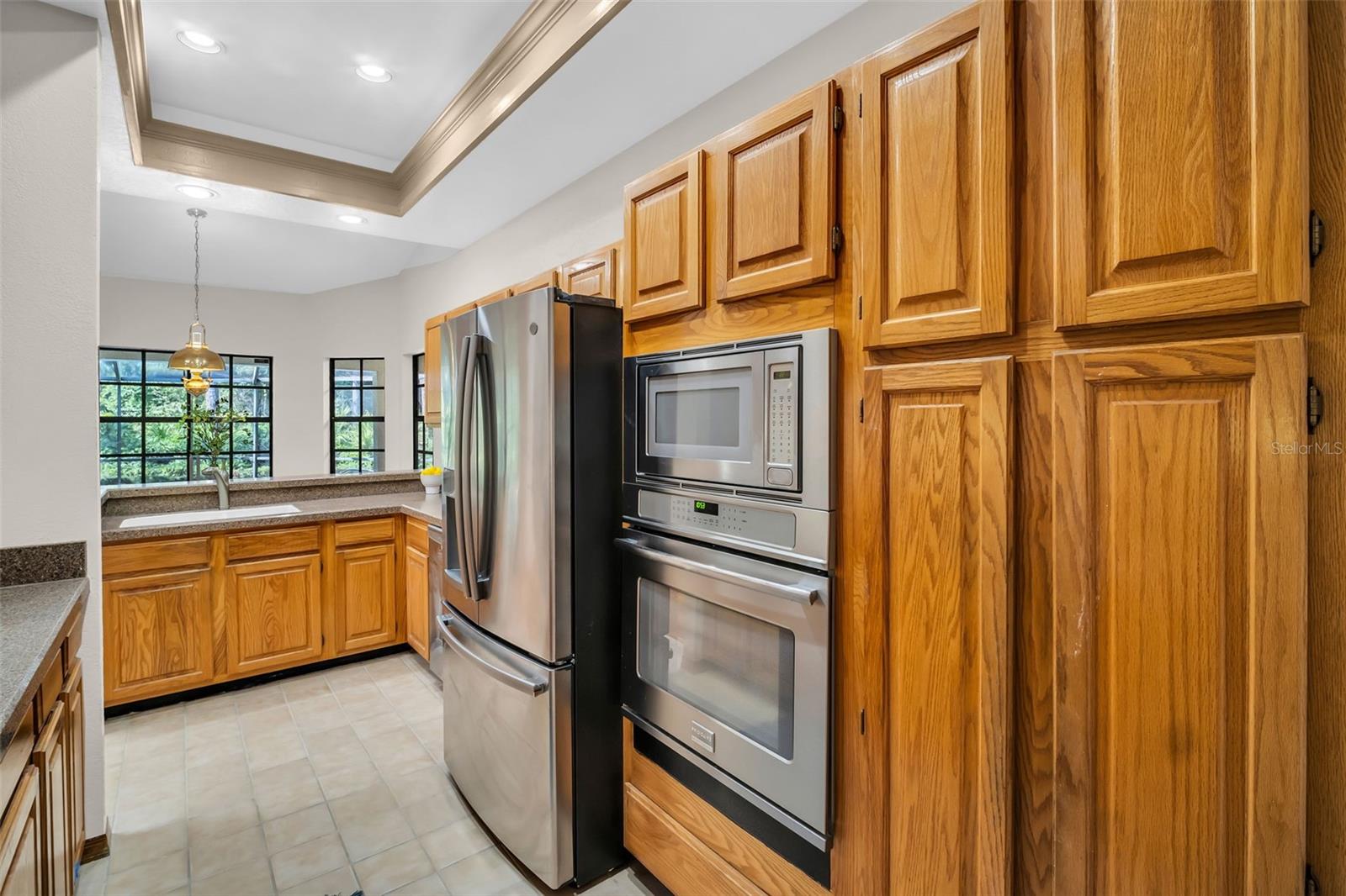 10 GREENHAVEN CIR