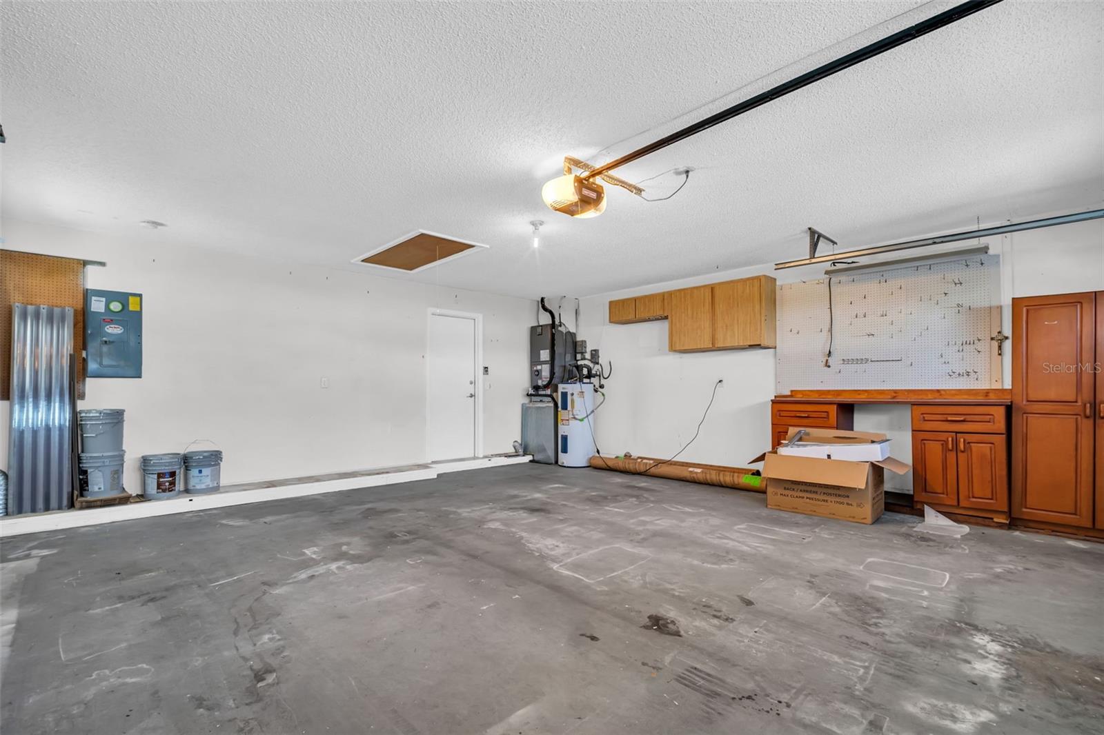 9136 42ND LN N