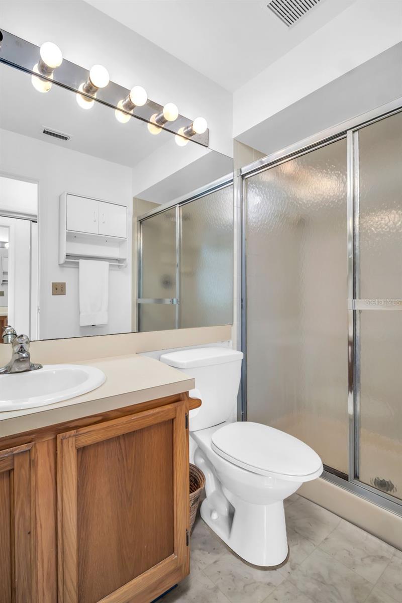 2749 COUNTRYSIDE BLVD #20