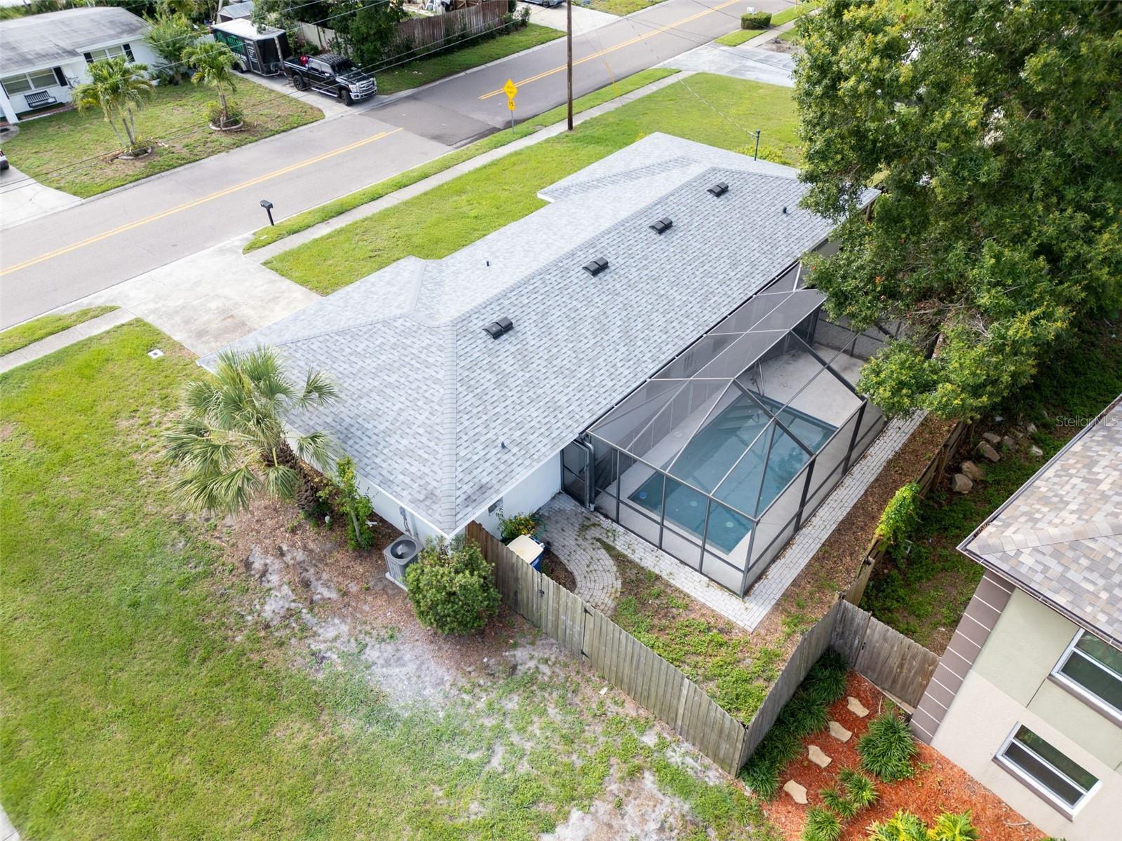 410 N CORONA AVE