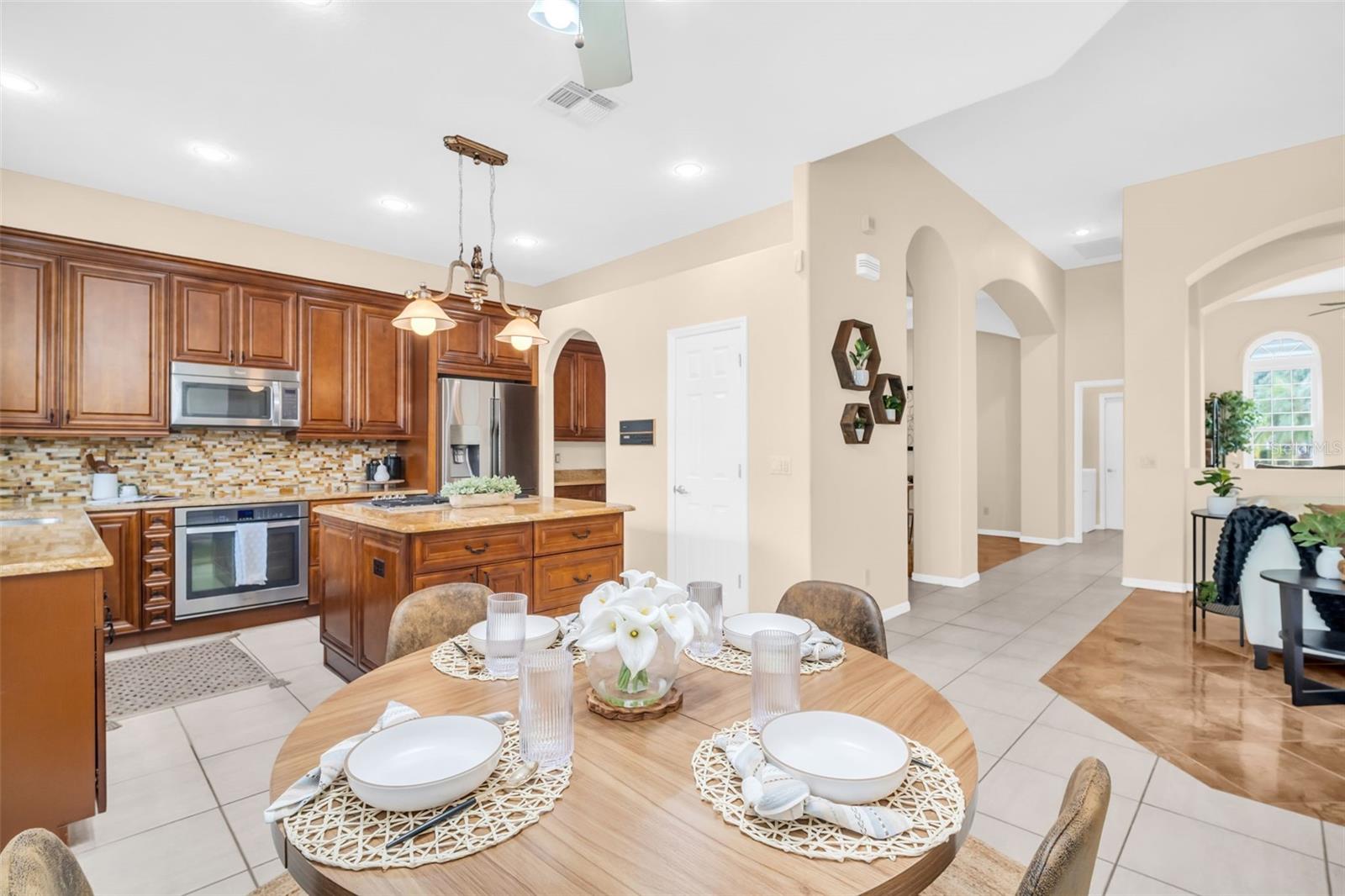 12302 SEABROOK DR