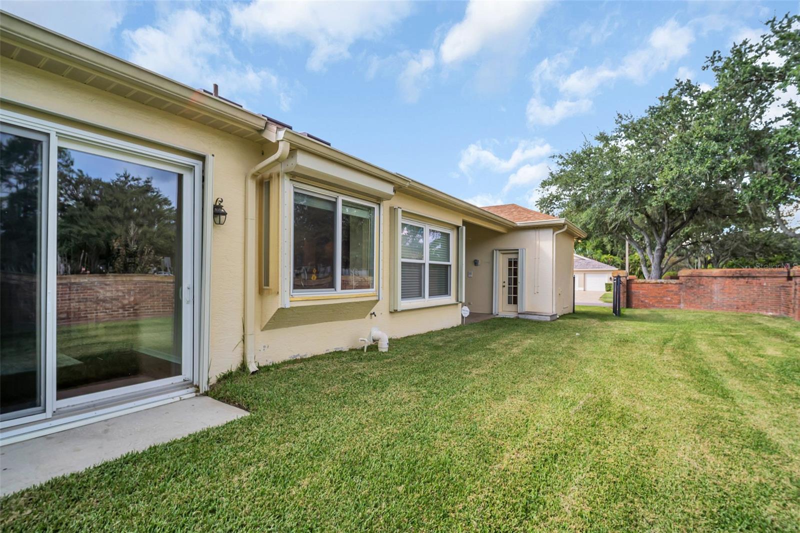 12302 SEABROOK DR