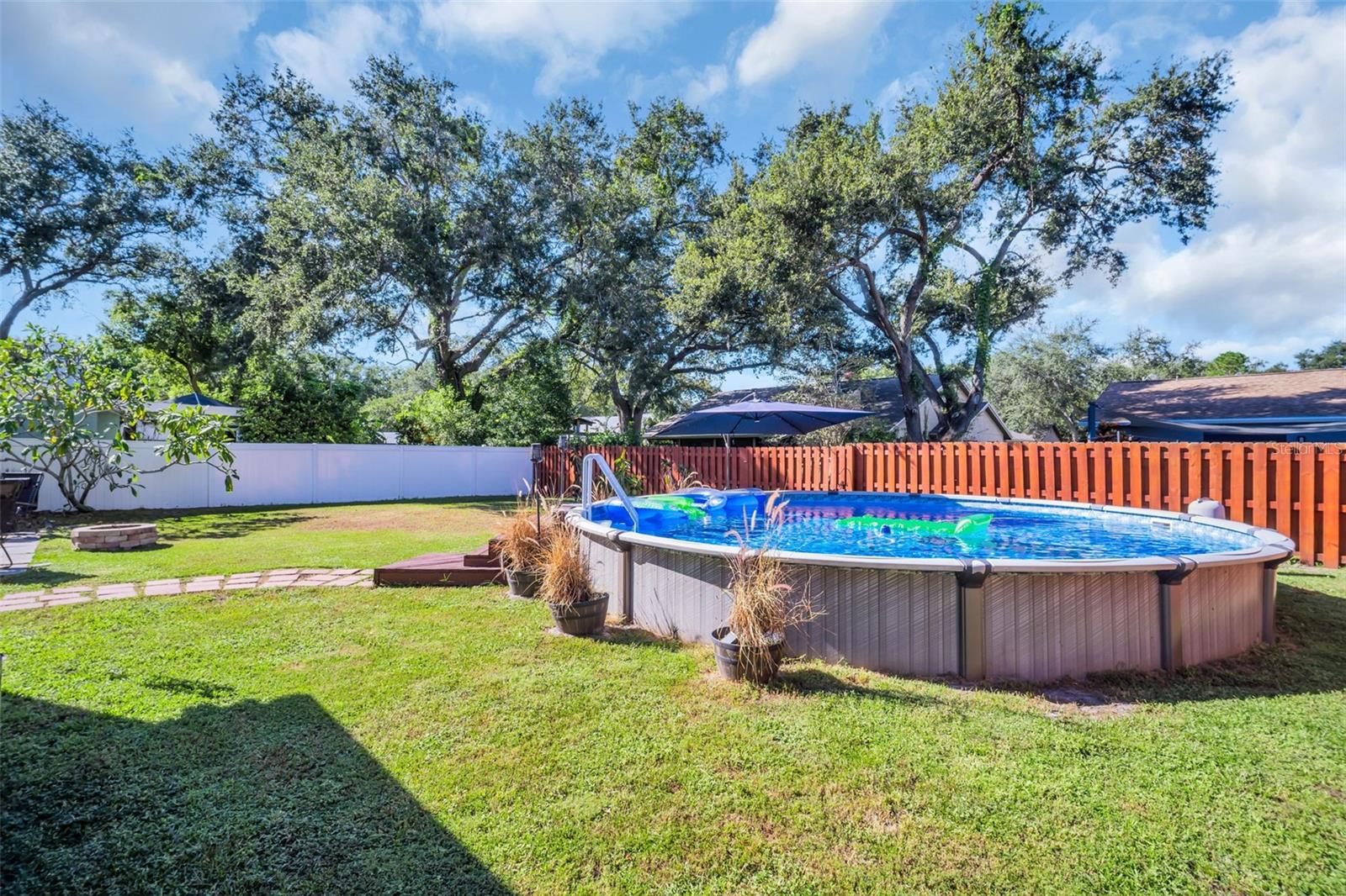 2120 LITTLE BROOK LN