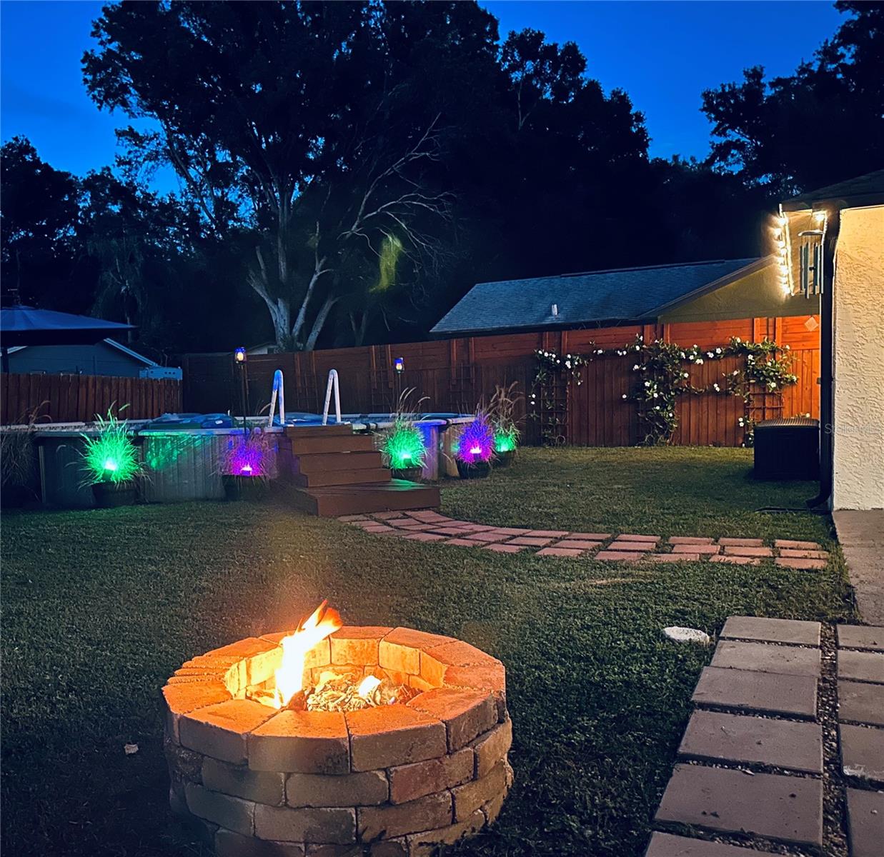 2120 LITTLE BROOK LN