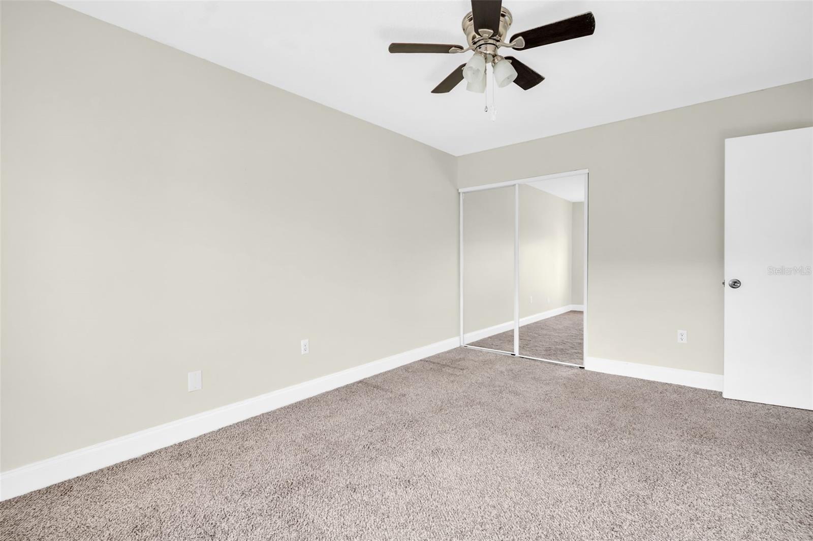 4307 HARBOR HOUSE DR #13