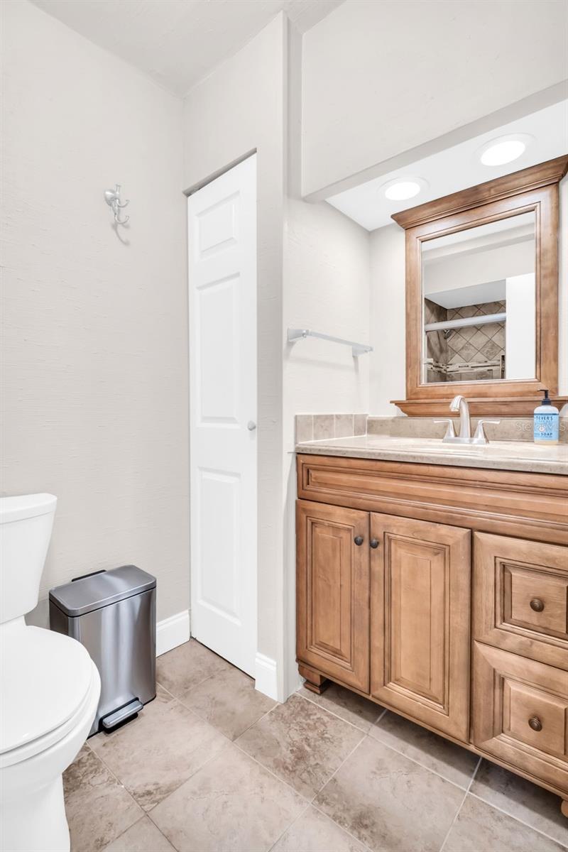 4307 HARBOR HOUSE DR #13