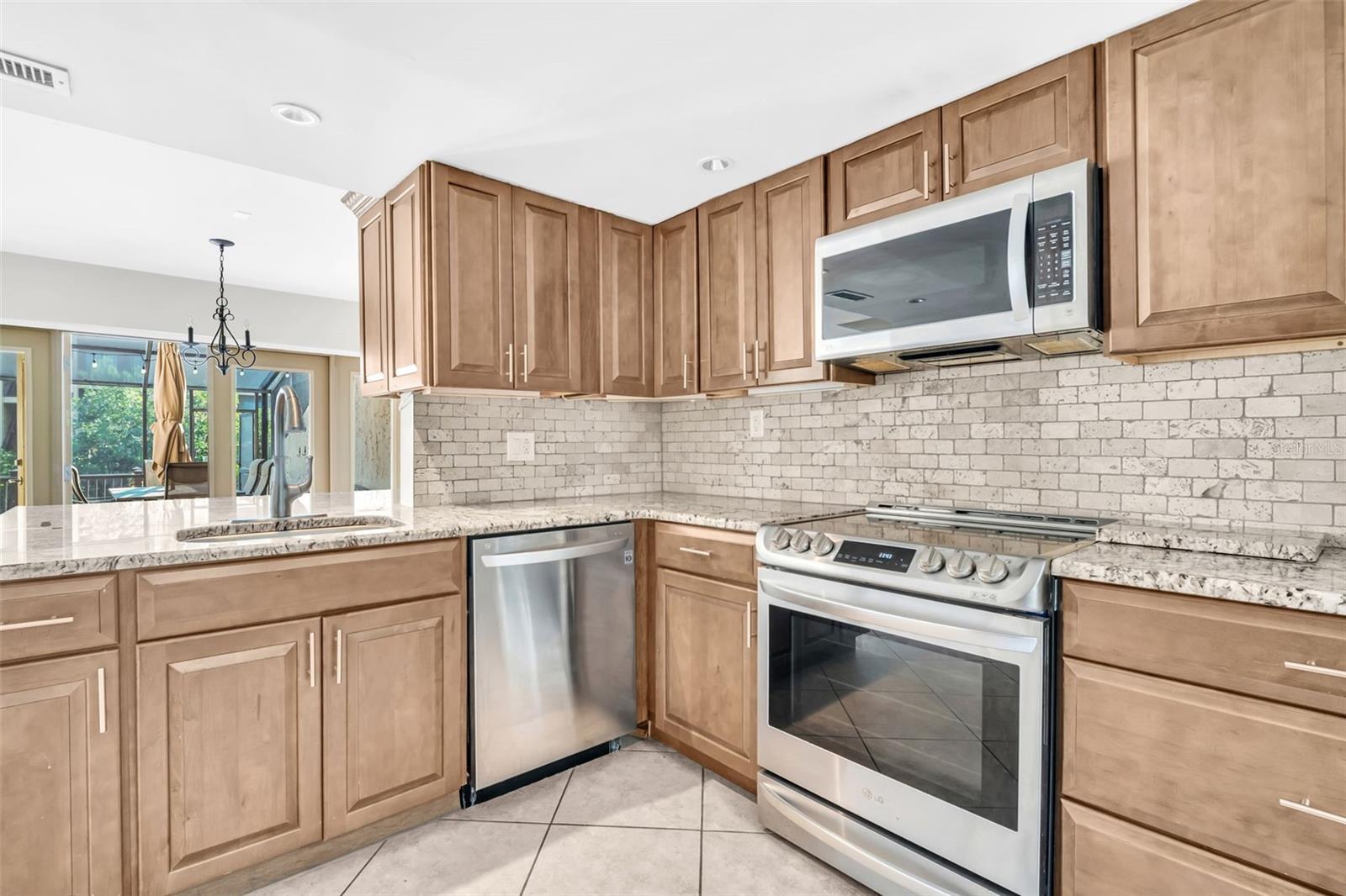 4307 HARBOR HOUSE DR #13