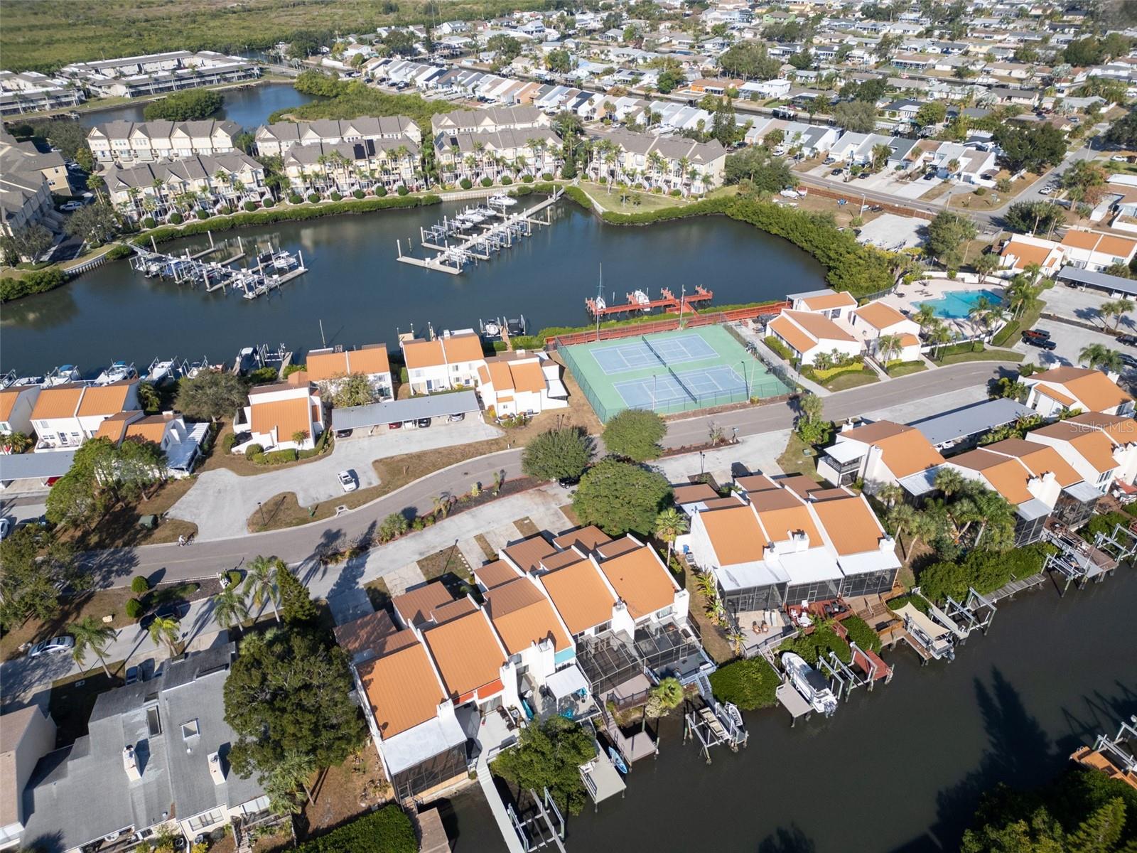 4307 HARBOR HOUSE DR #13