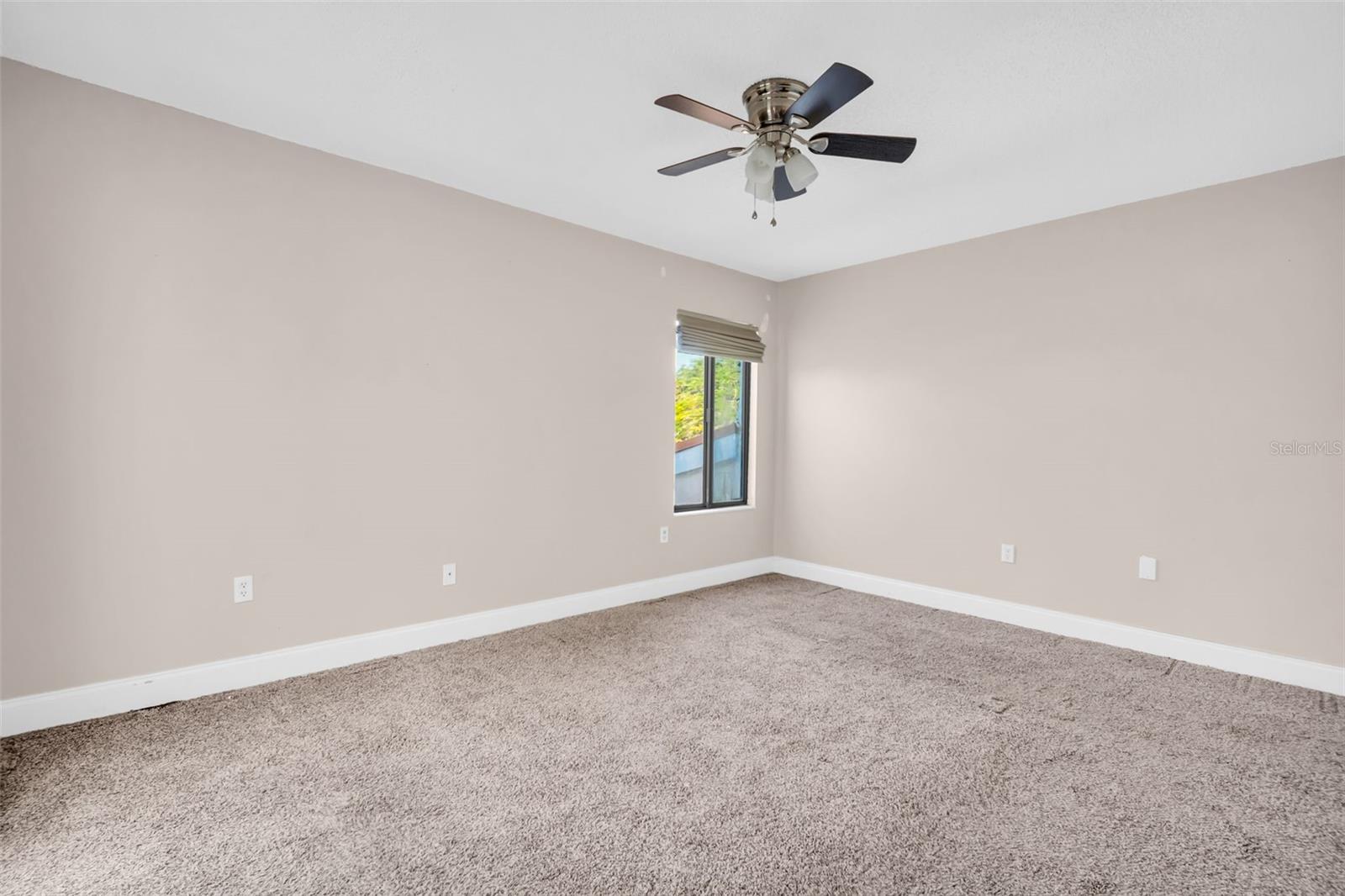 4307 HARBOR HOUSE DR #13