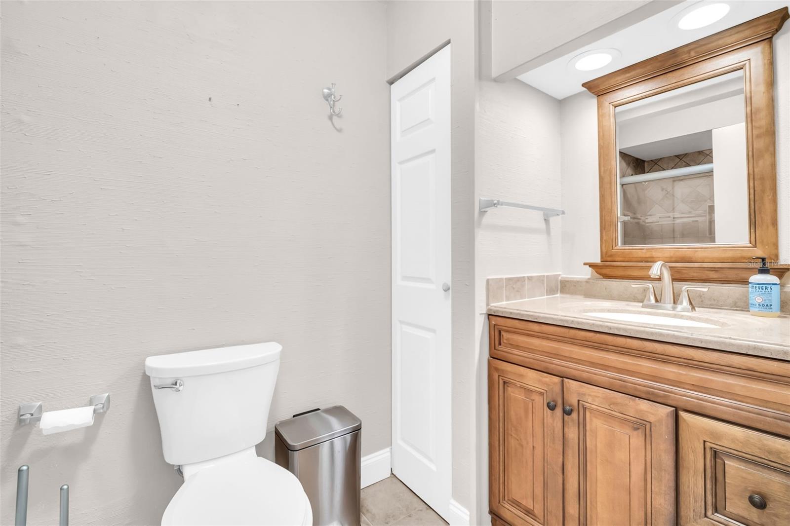 4307 HARBOR HOUSE DR #13