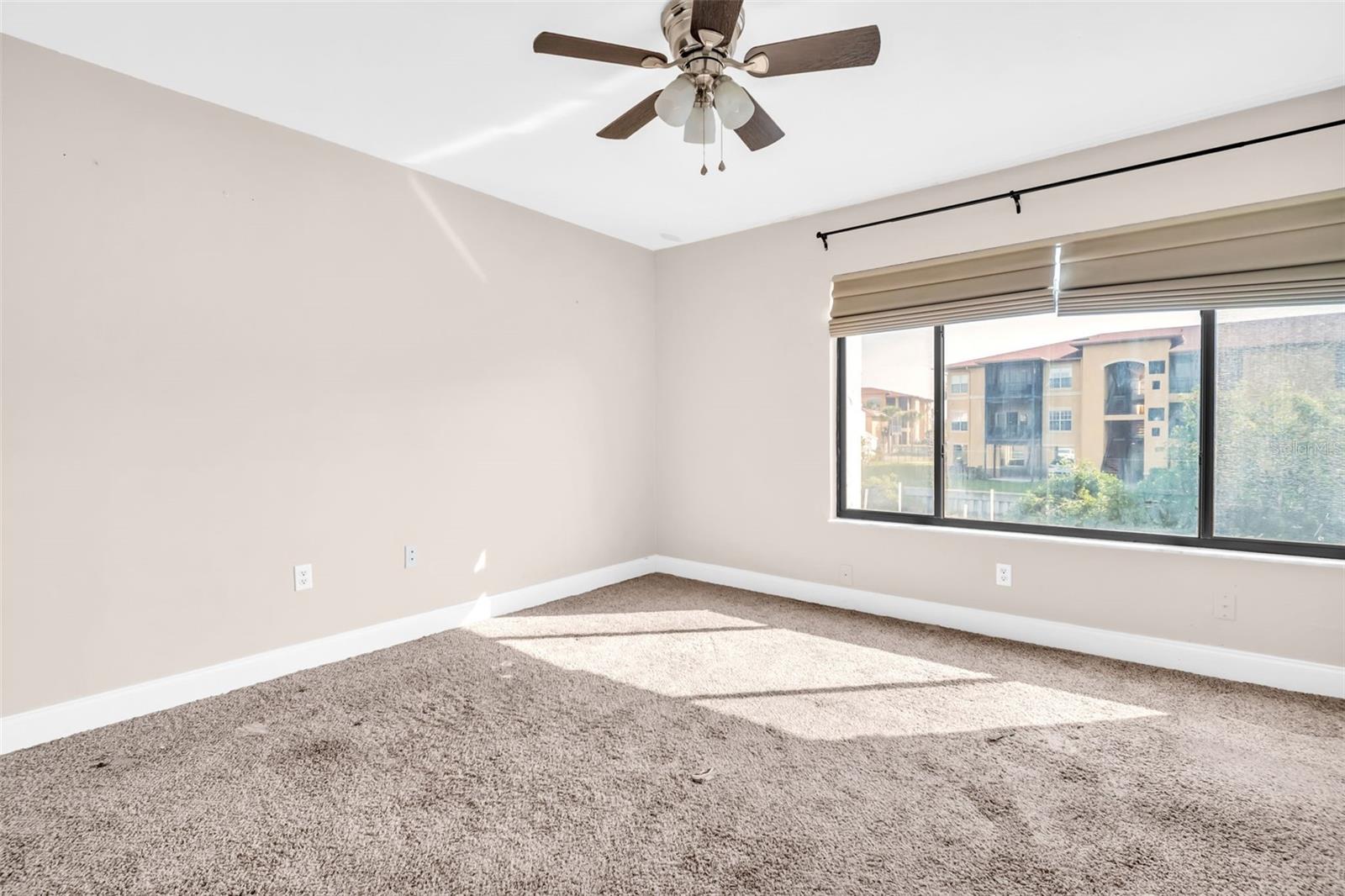 4307 HARBOR HOUSE DR #13