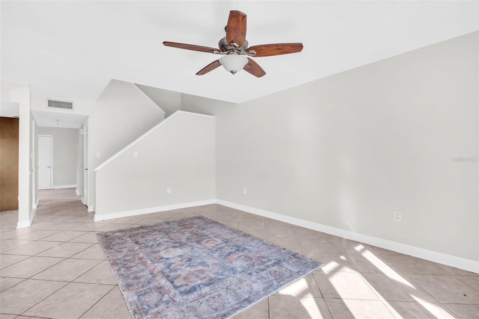 4307 HARBOR HOUSE DR #13