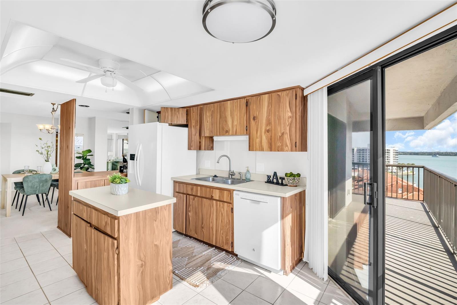 1651 SAND KEY ESTATES CT #74