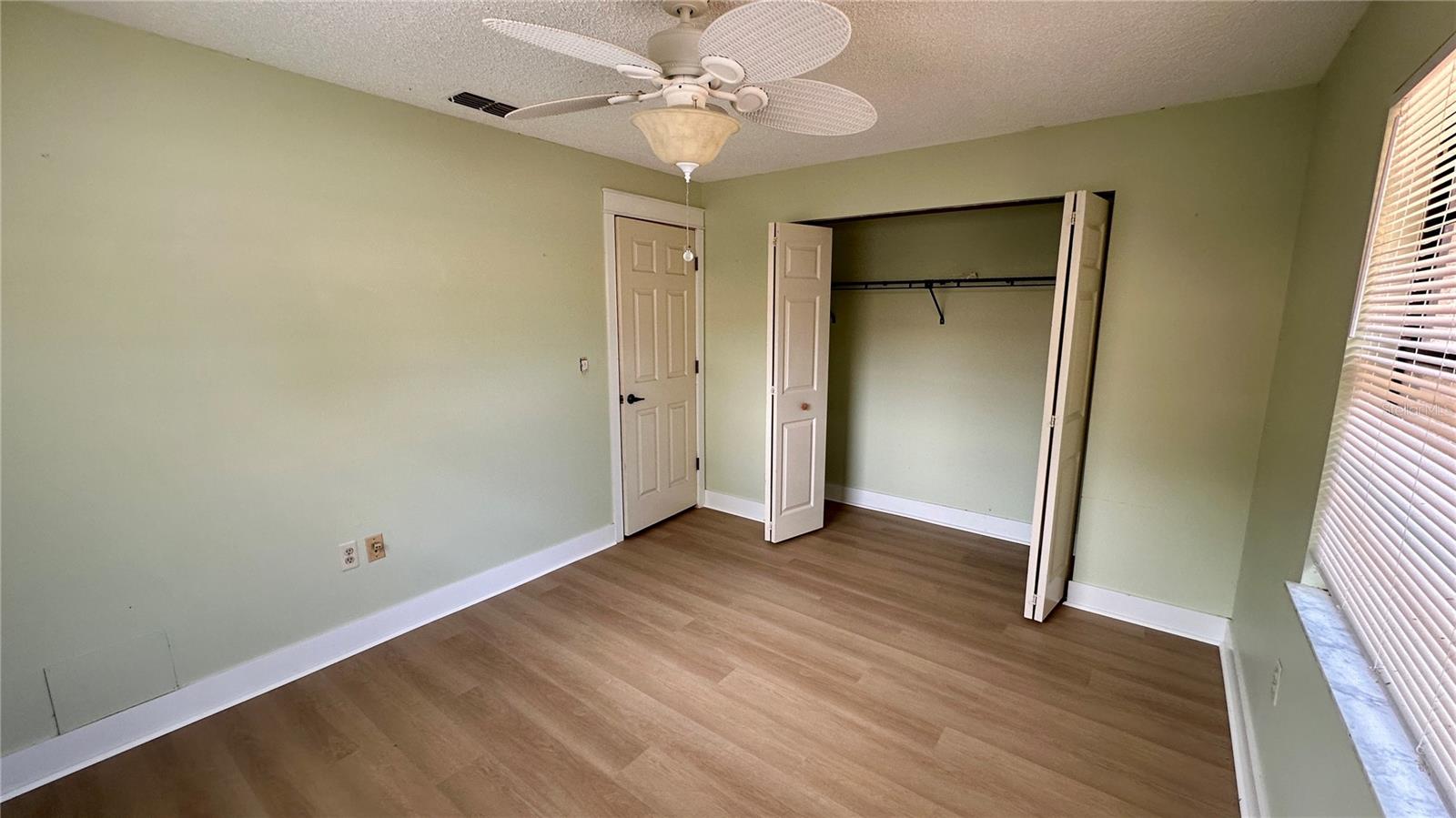 1670 MONTEREY DR
