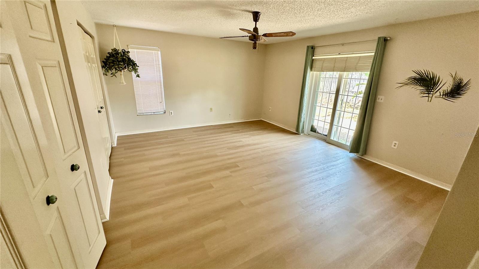 1670 MONTEREY DR