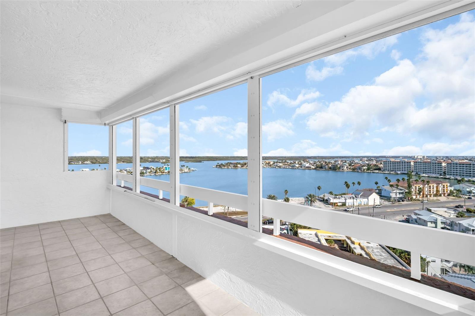 17900 GULF BLVD #12A