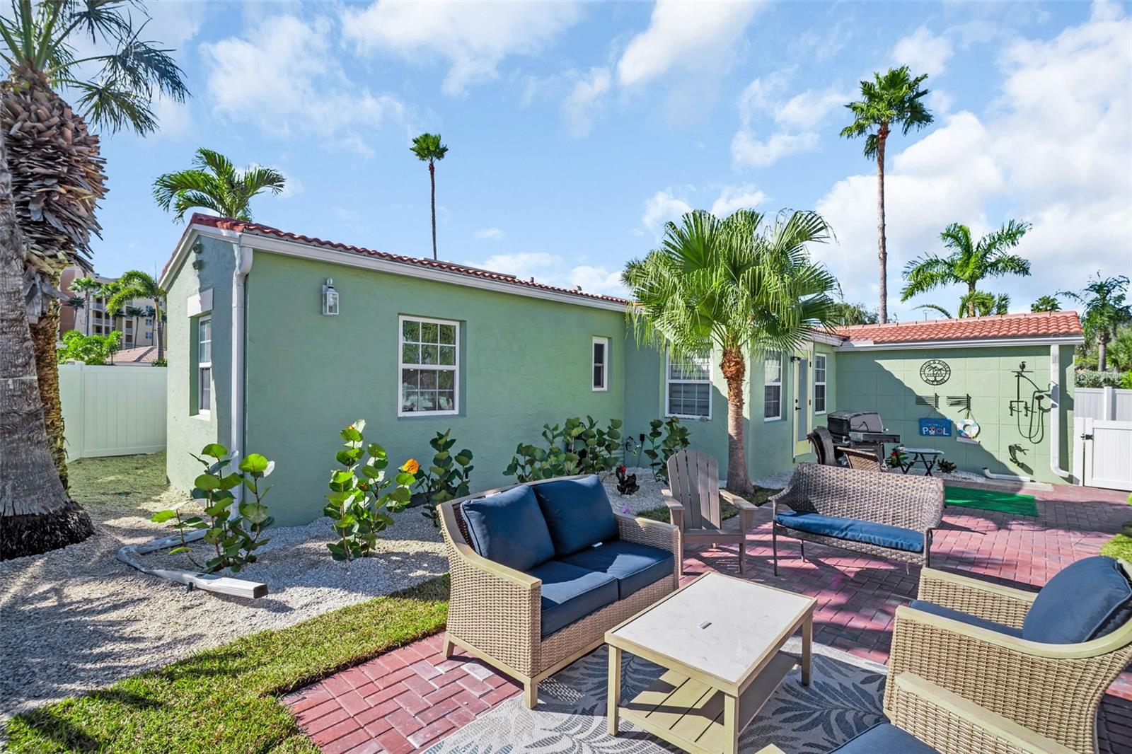 16613 GULF BLVD