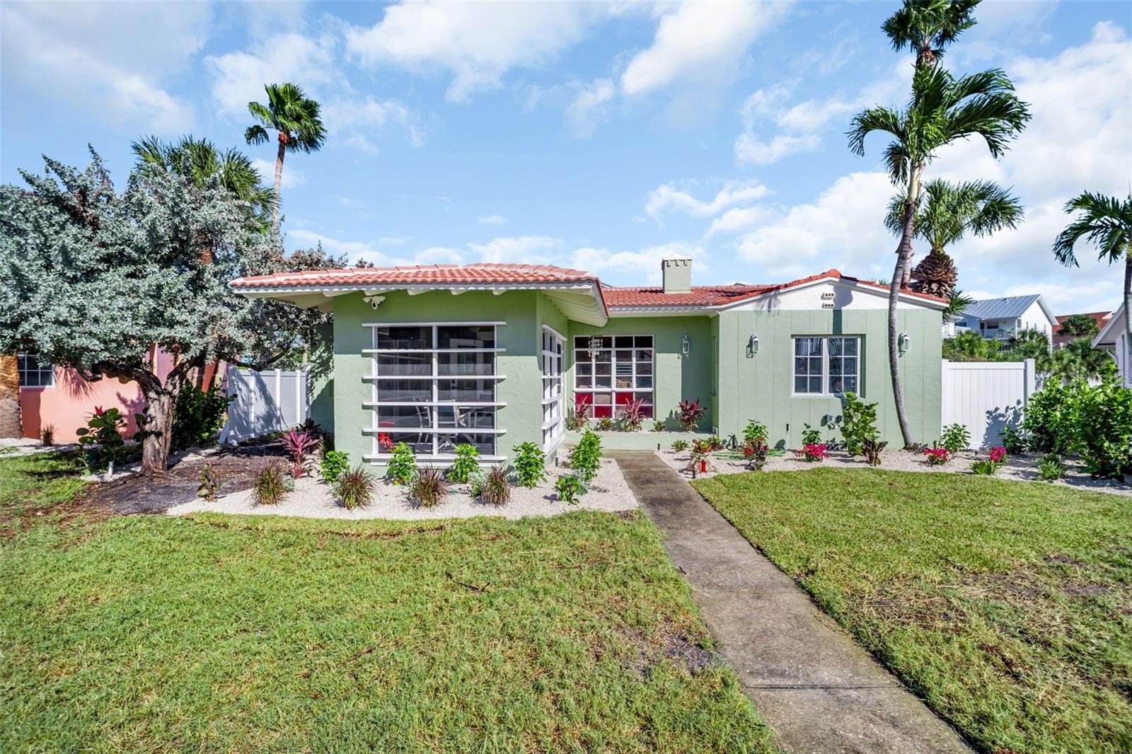 16613 GULF BLVD