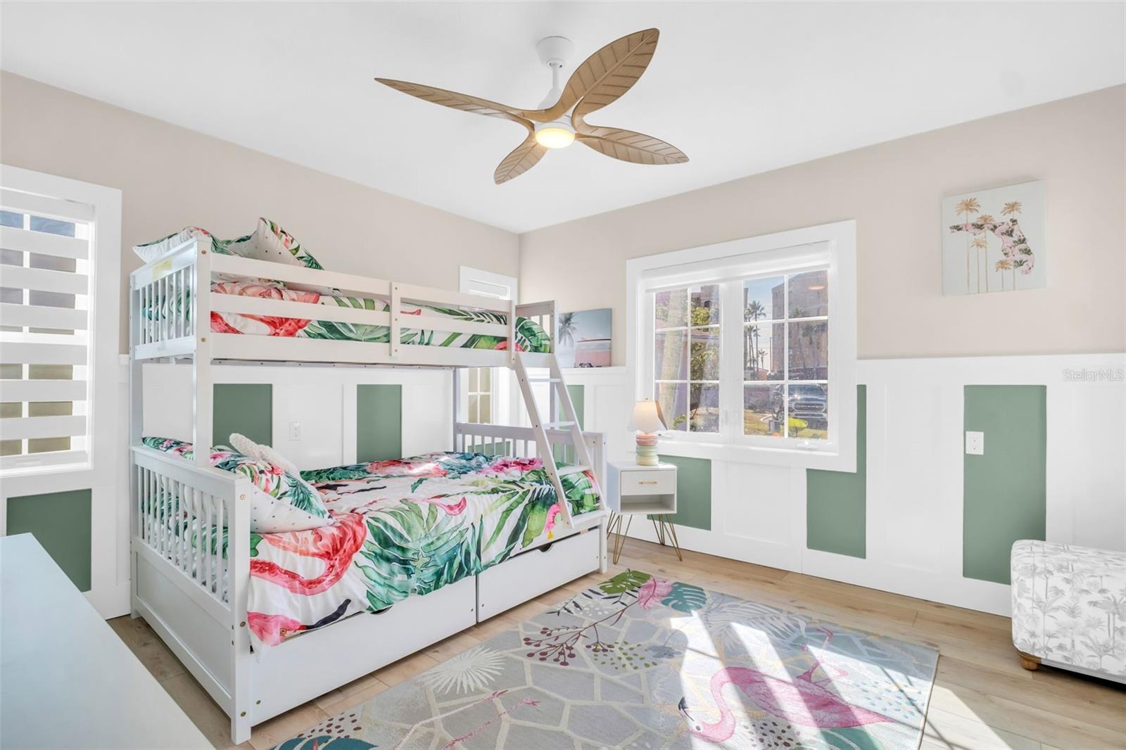 16613 GULF BLVD