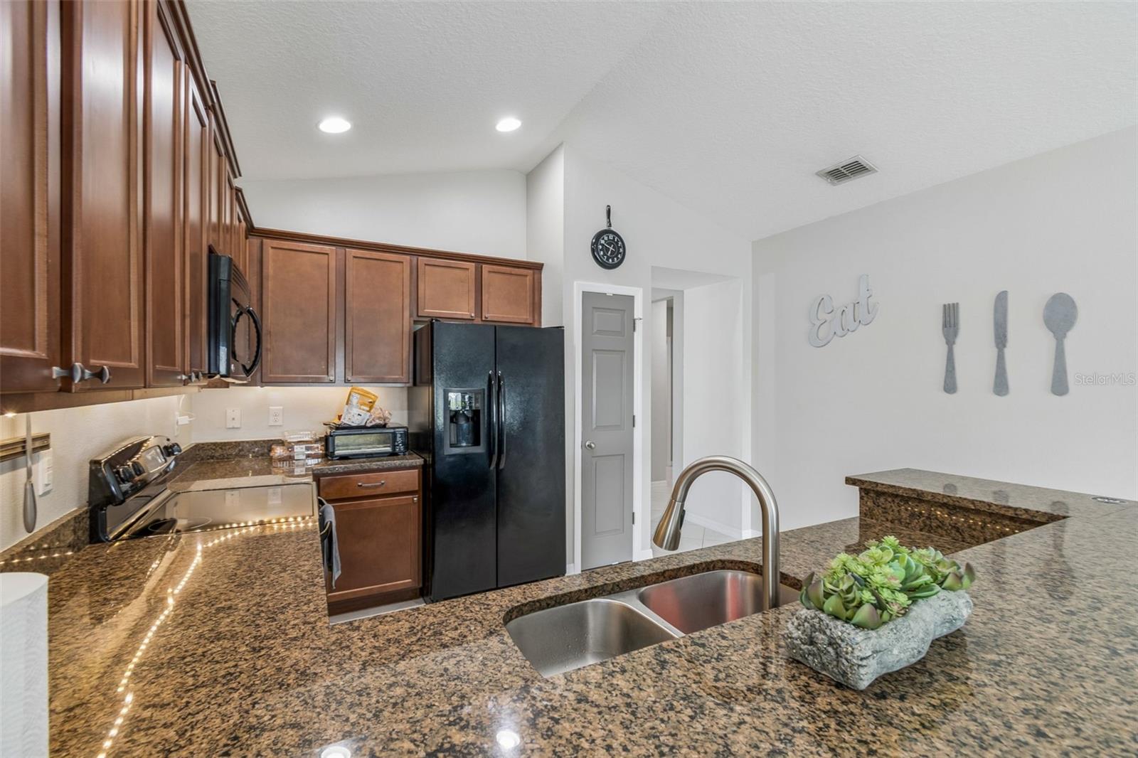 3416 MALLARD POND BLVD