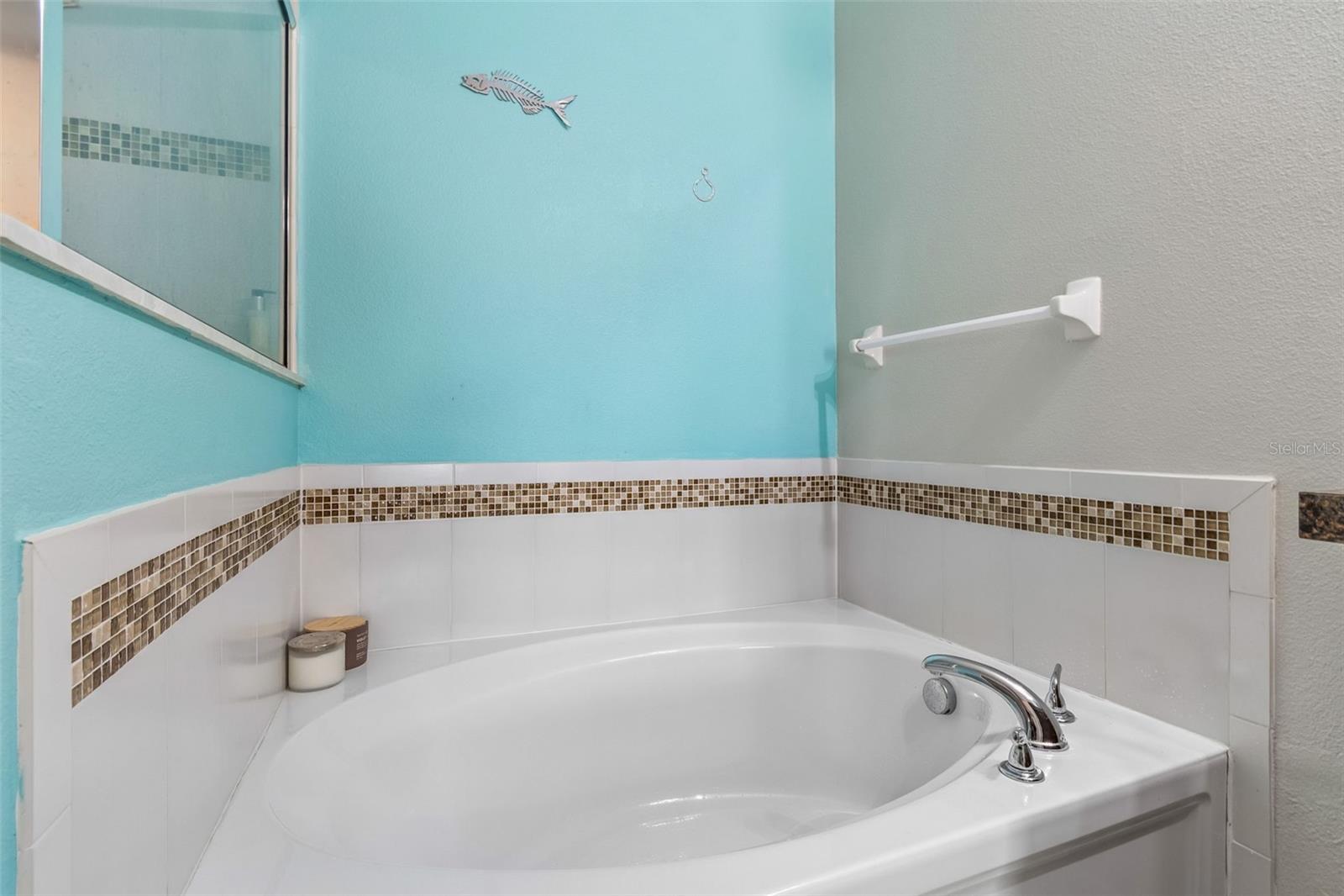 3416 MALLARD POND BLVD