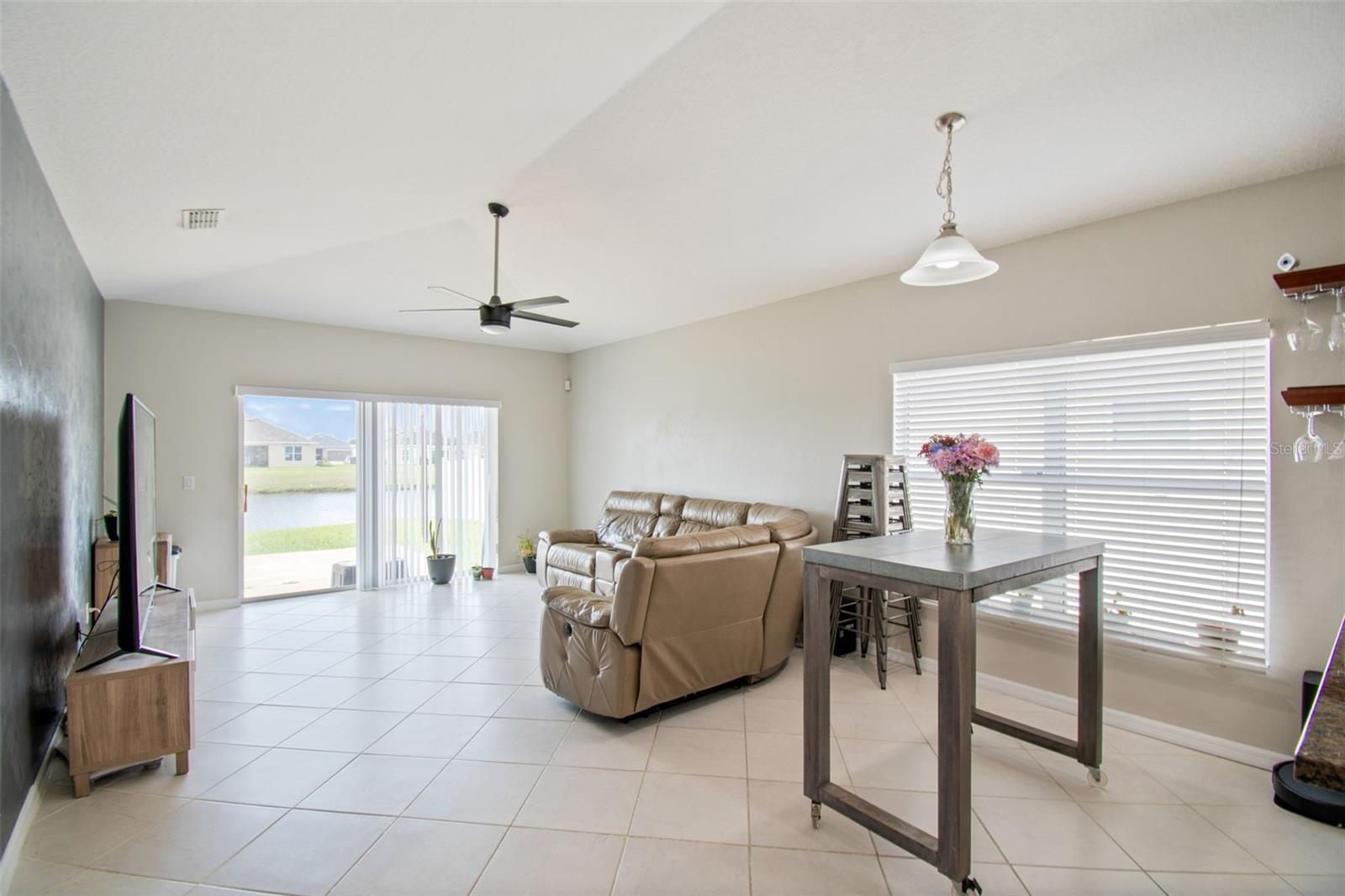 3416 MALLARD POND BLVD